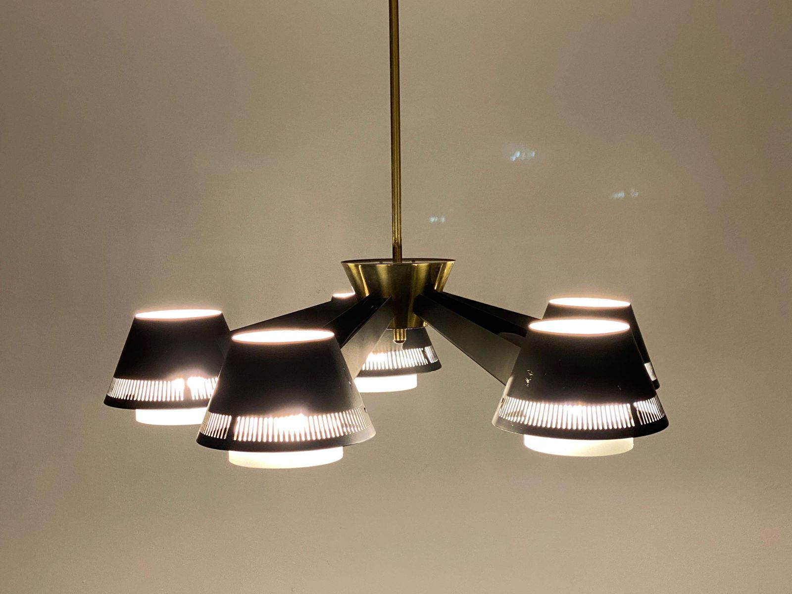 Verlichting Itsu Geschilderde Stalen Kroonluchter 1960 Finland photo