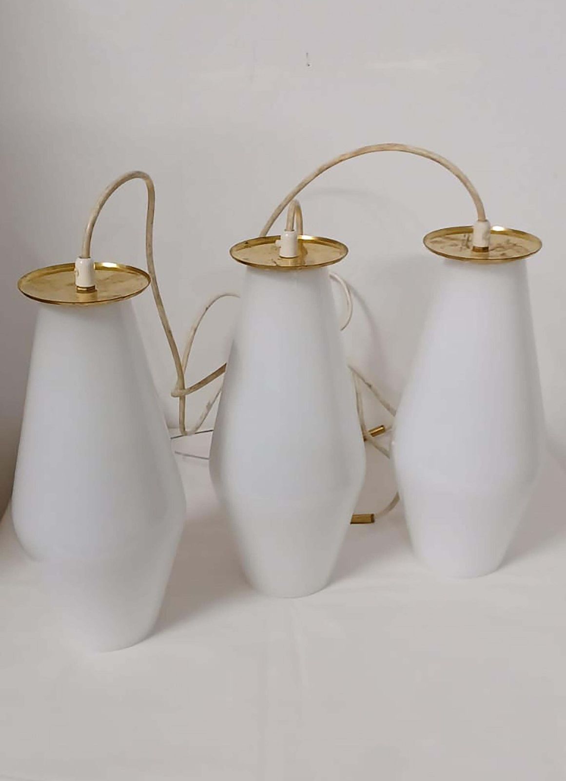Paavo Tynell Opaalglaze Hanglamp photo vintage