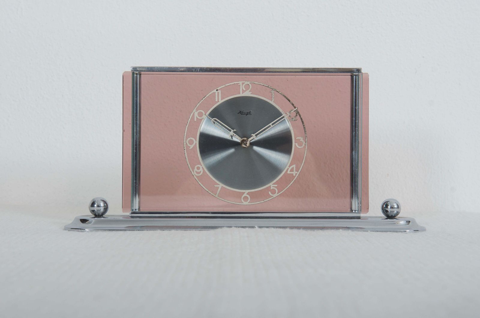 Art Deco Tafelklok – Kienzle photo furniture