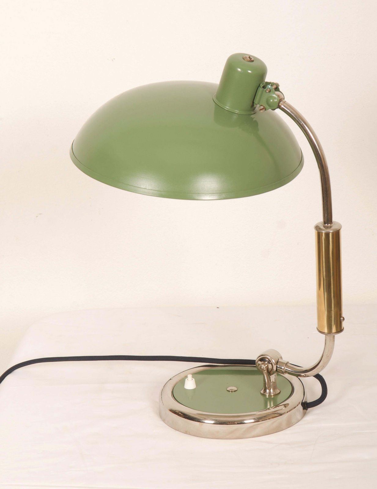 Kaiser Idell By Christian Dell Model 6632 President Green Desk Lamp photo vintage