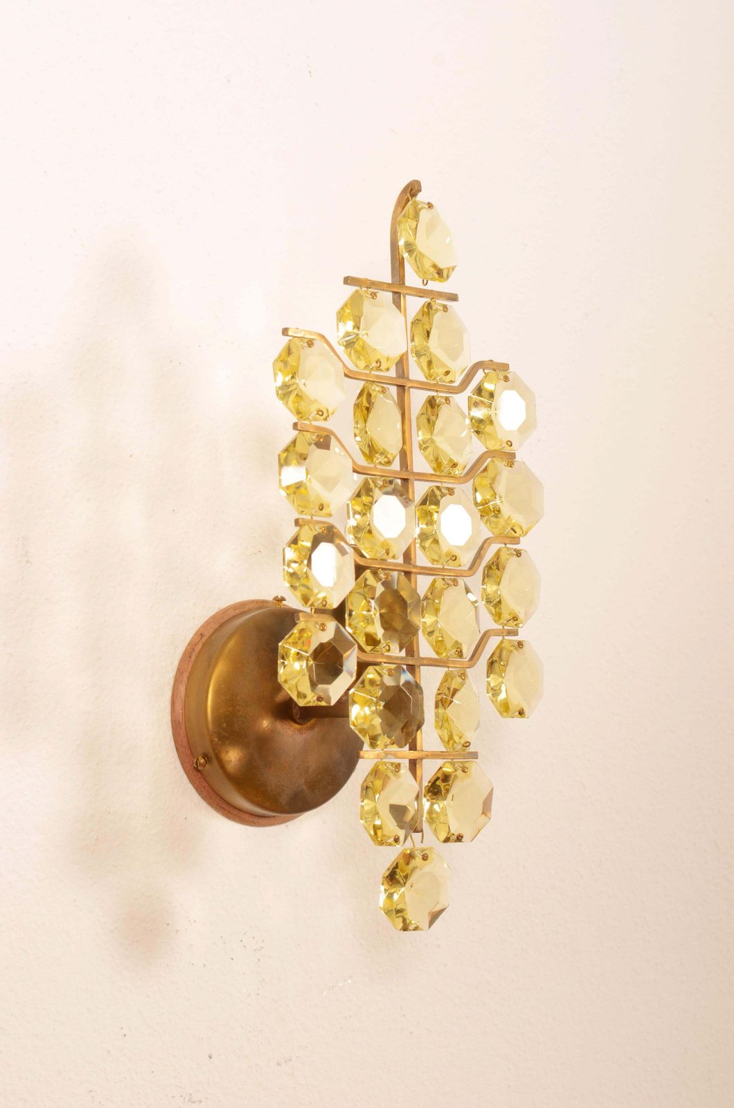 A Pair Of Bakalowits Sconces Wall Lights, Brass Crystal Glass, 1960s photo Lighting