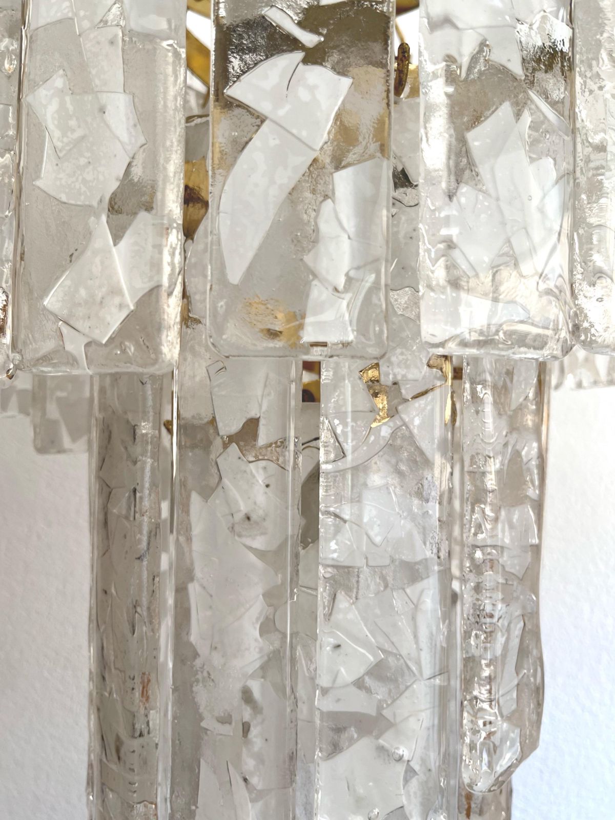 Italian Mid Century "Terrazzo" White Murano Glass Spiral Chandelier, 1980s photo vintage