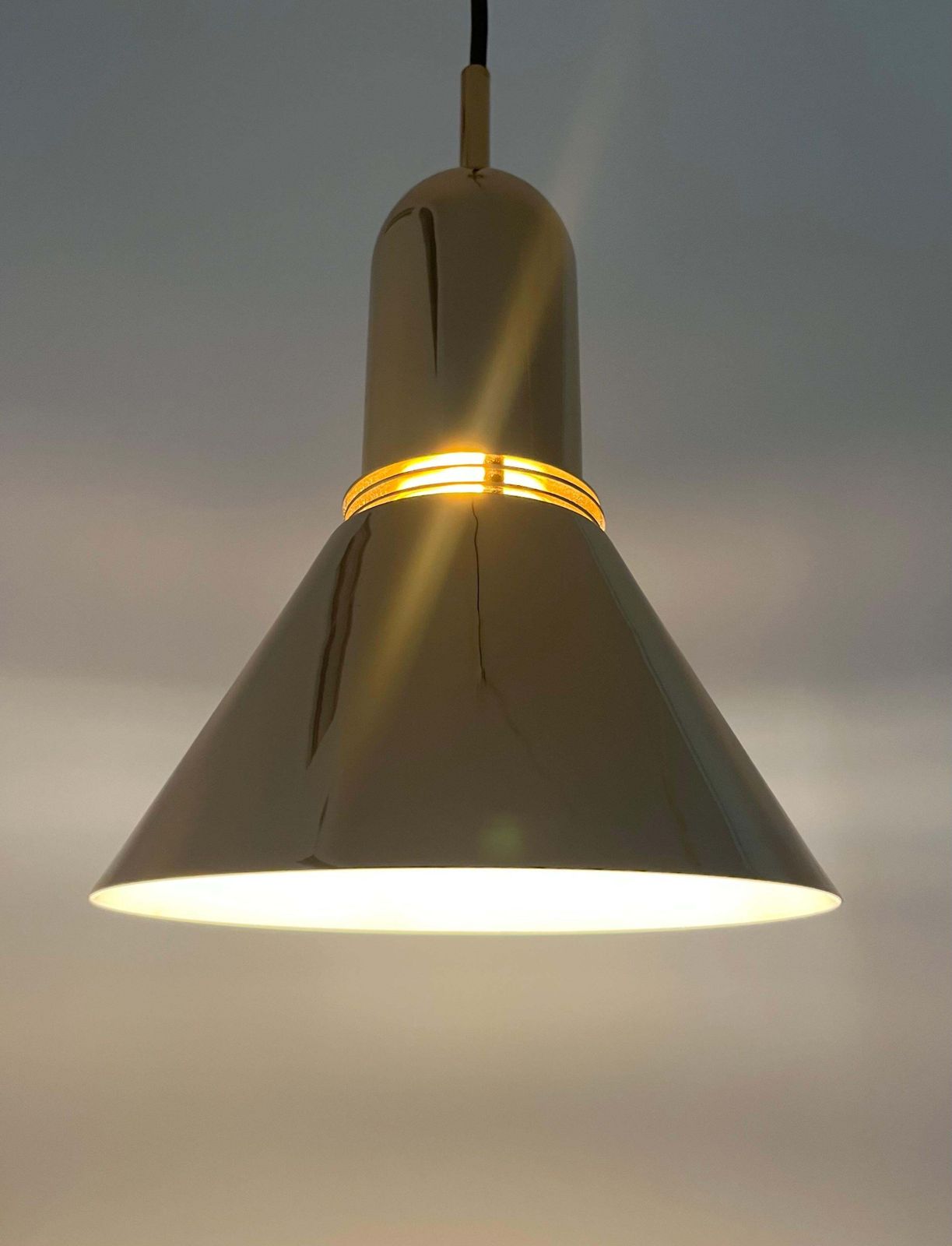 photo vinterior Midcentury Set Of Four Gold Long Chandeliers By Estiluz, Barcelona, 1970s