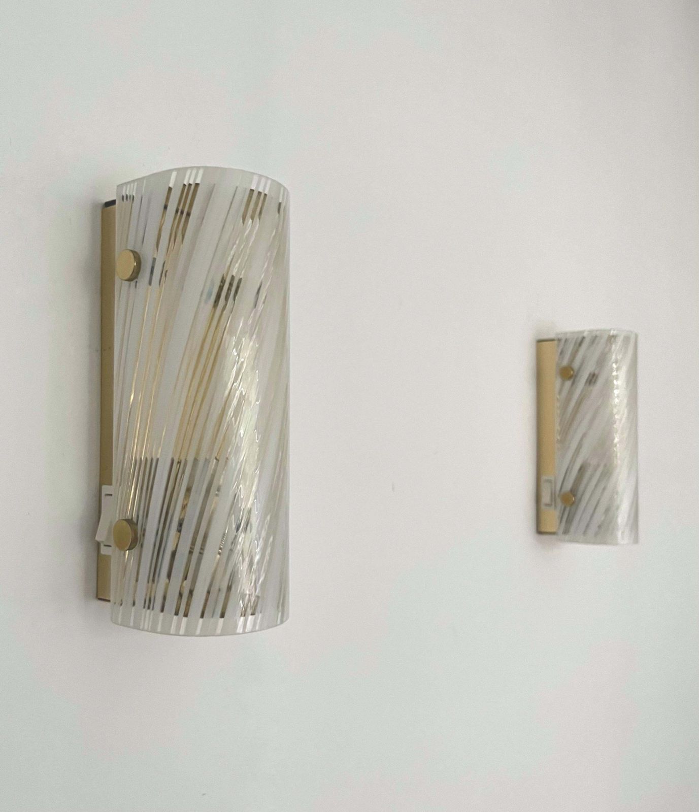 German Mid Century White Clear Murano Pair Of Wall Sconces By Hillebrand, 1970s photo Lighting