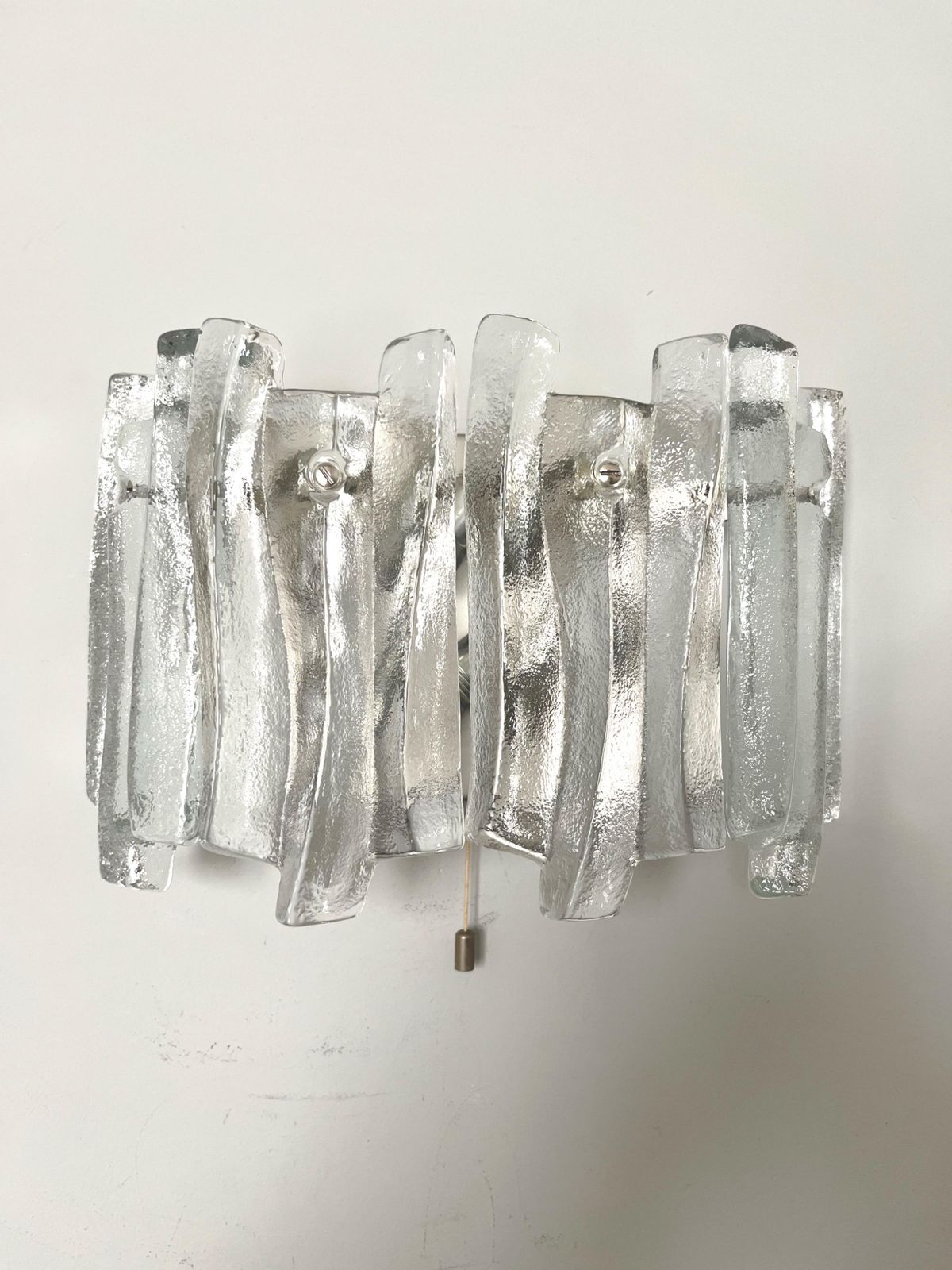 Austrian Midcentury Pair Of Ice Glass "Fuego" Wall Sconces By Kalmar, 1970s photo vinterior