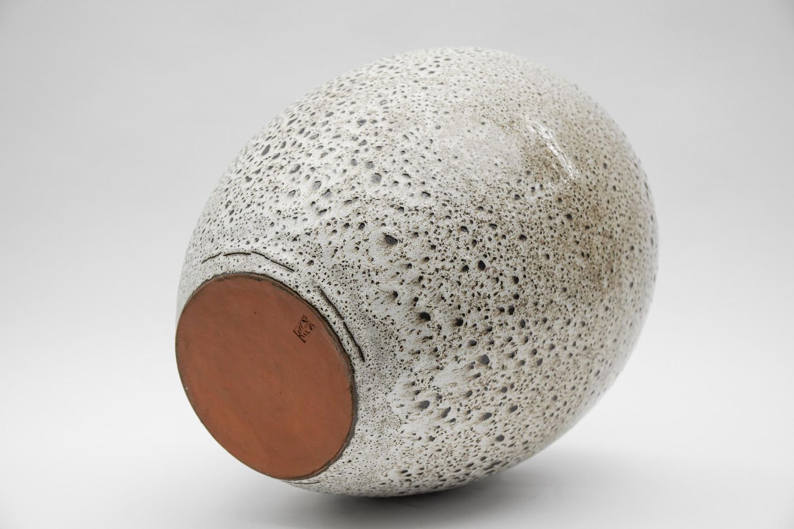 photo for sale A Set Of White Studio Ceramic Vases By Wilhelm & Elly Kuch, 1960s, Germany