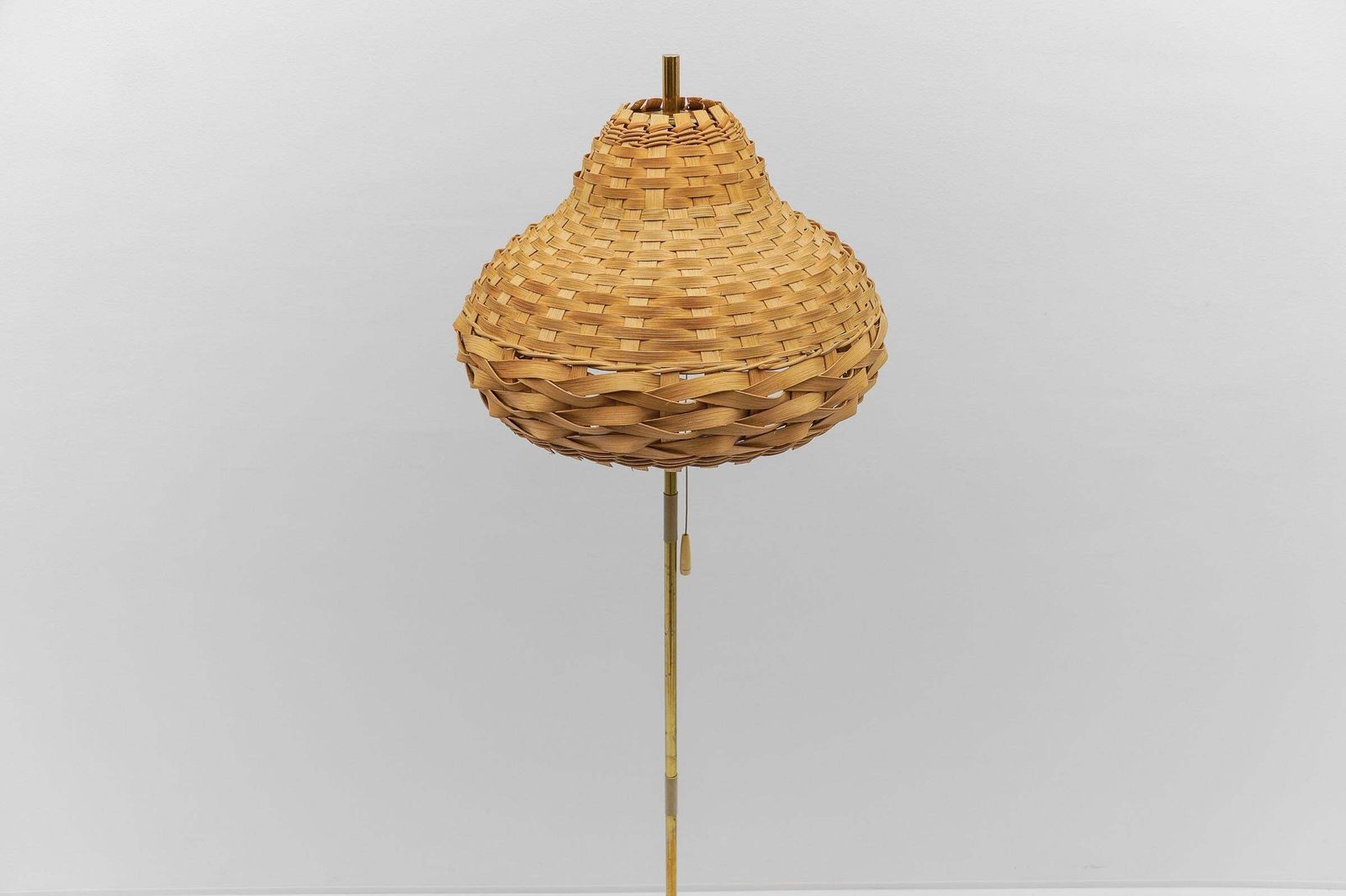 photo furniture Mid Century Modern Tripod Brass Floor Lamp, 1950s Italy