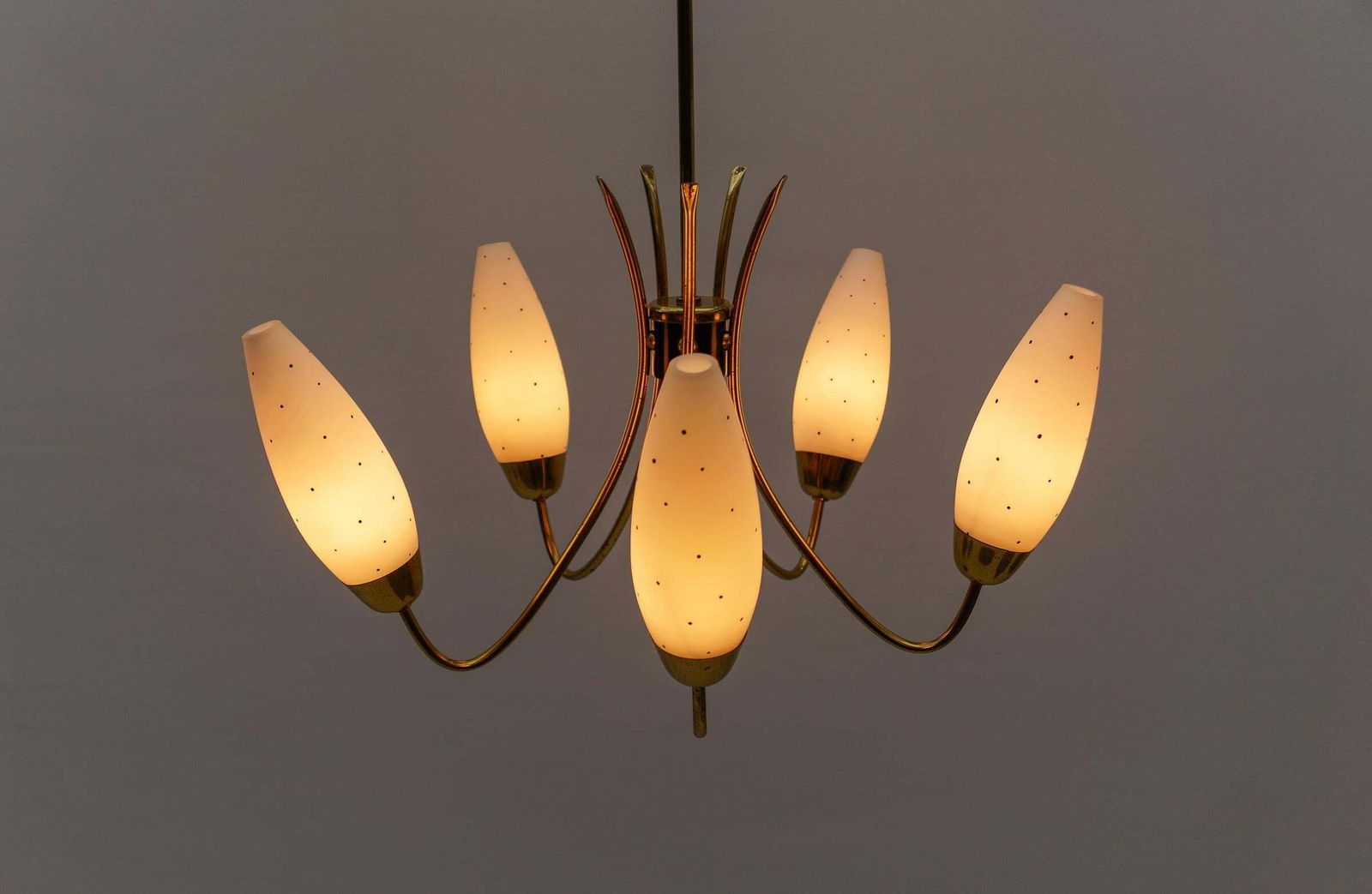 photo furniture Awesome Brass Spider Lamp With Dotted Glass Shades, 1950s Italy