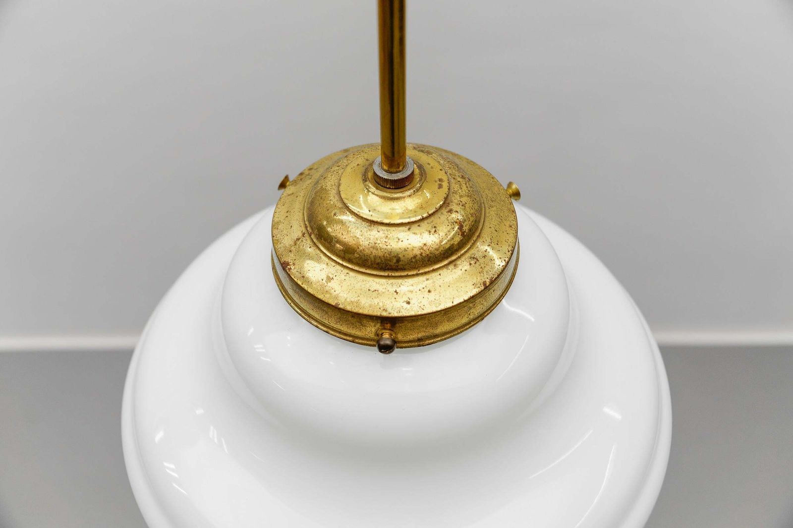 photo vintage Extremely Rare Art Deco Stepped Milk Glass And Brass Lamp, 1930s, Germany