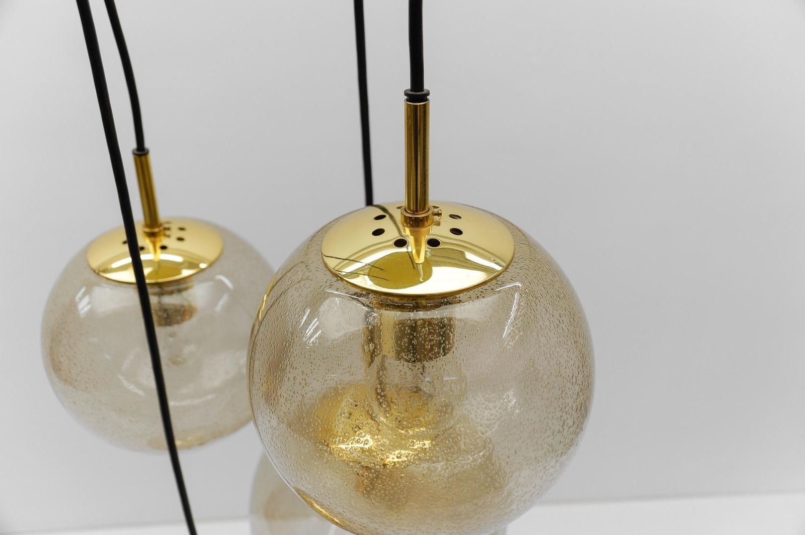 photo vintage Cascade Lamp With Four Smoked Hand Blown Spheres From Glashütte Limburg, 1960s