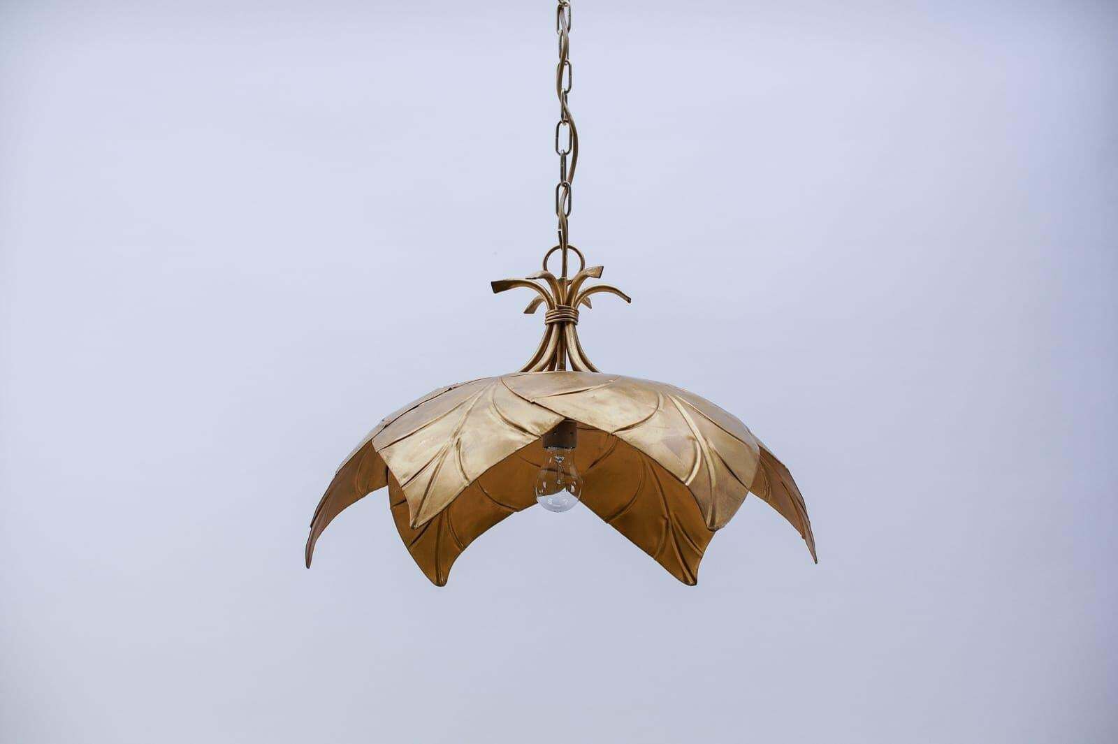 1870.0 Stunning Golden Metal Leaf Pendant Lamp In Hollywood Regency From Leola 1960s photo
