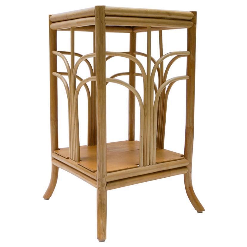 Elegant Mid Century Modern Italian Bamboo And Rattan Flower Stand