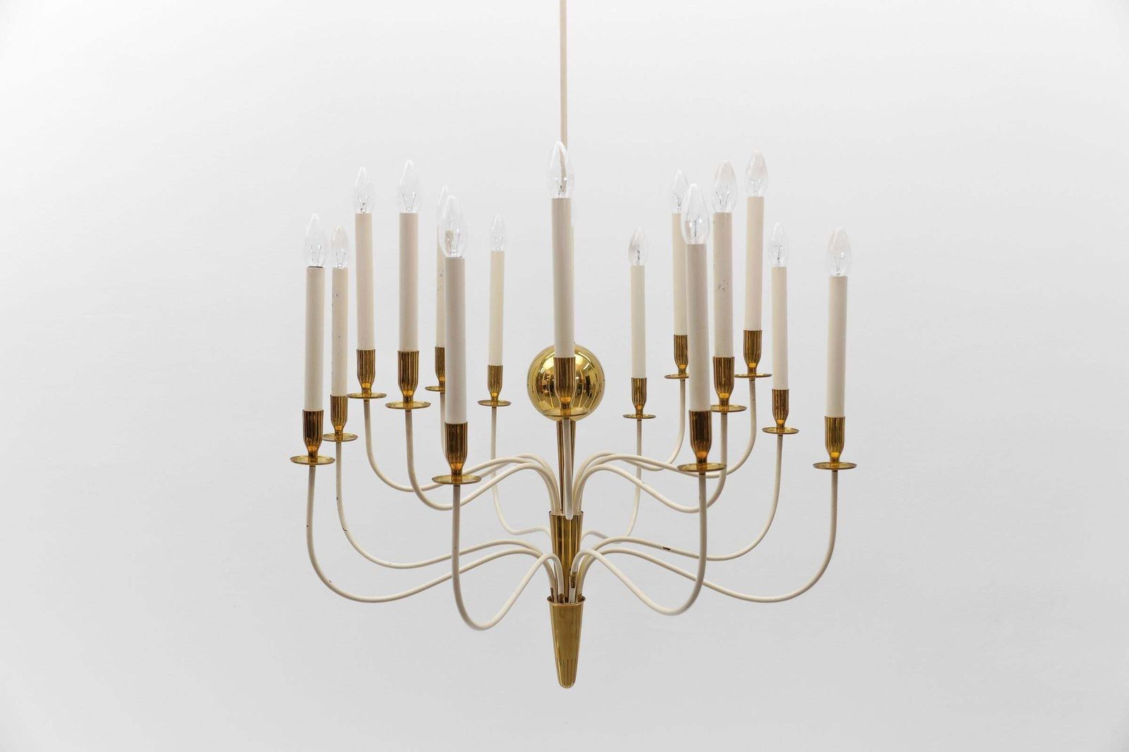 Amazing Huge Chandelier By Vereinigte Werkstätten München, 1950s Germany photo Lighting