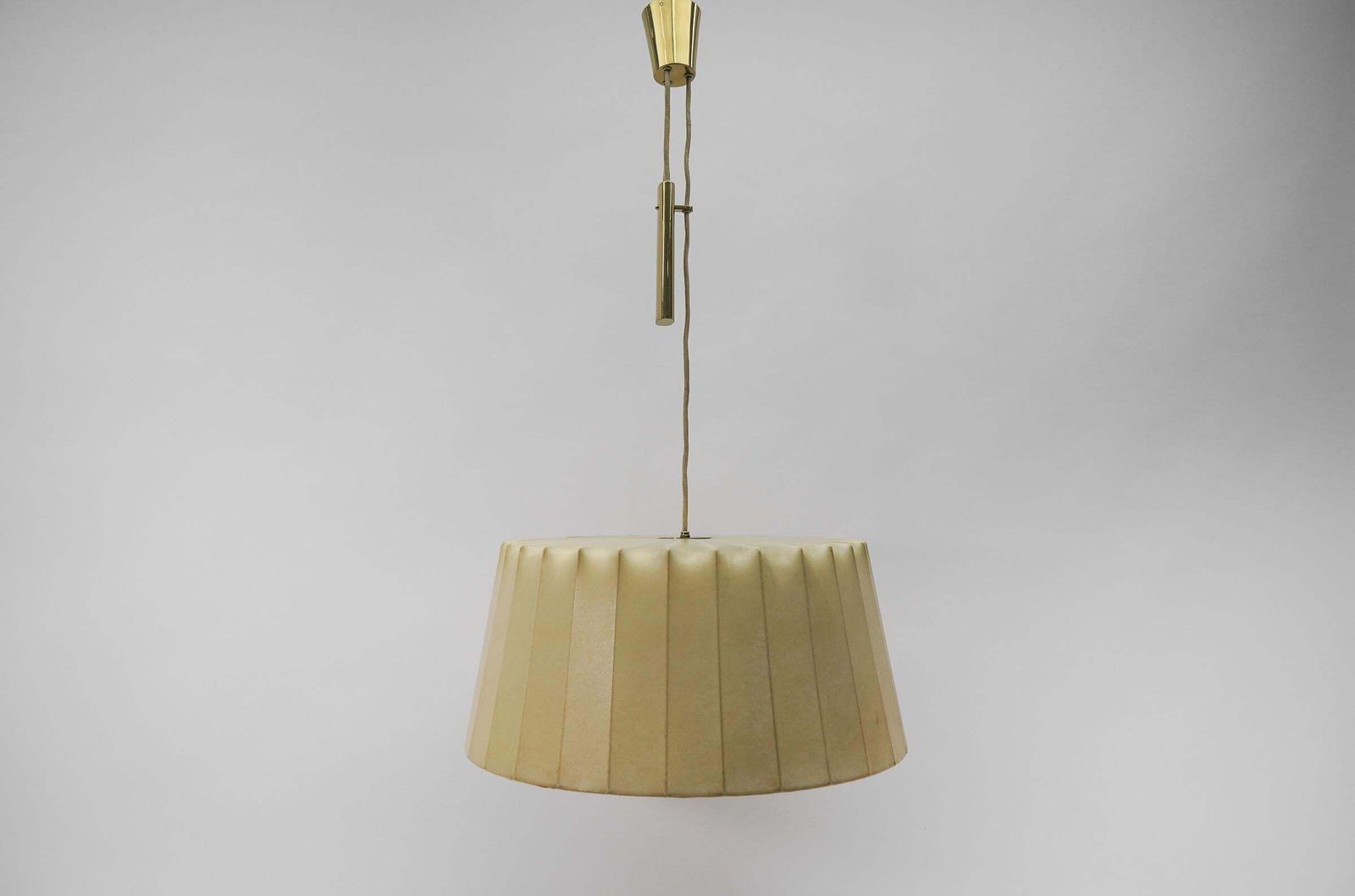 Lovely Cocoon Counterweight Hanging Lamp By Münchener Werkstätten, 1950s Germany photo vintage