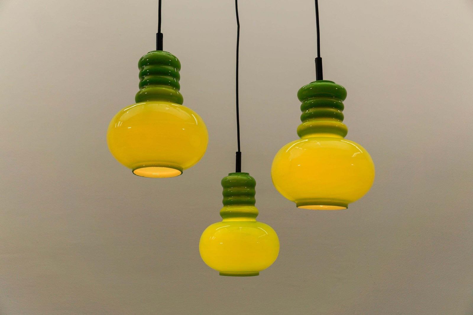 1656.0 Lovely 3 Light Apple Green Glass Cascading Lamp By Peill & Putzler, 1960s photo