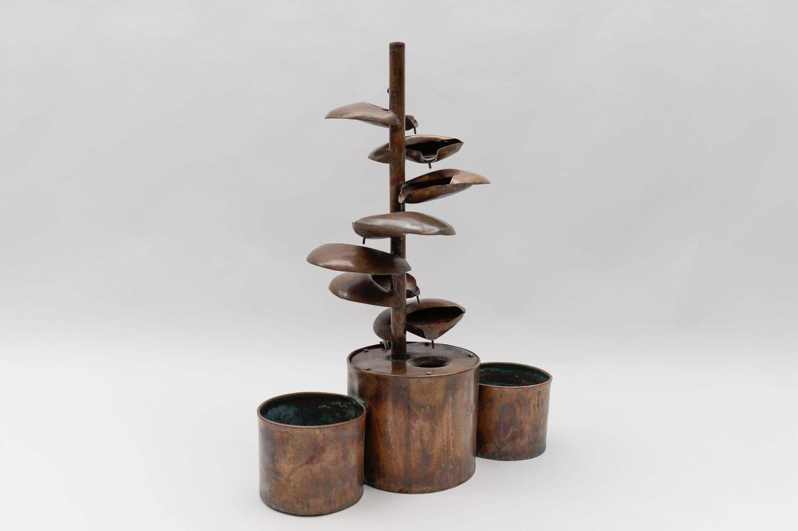 Awesome Electrical Handmade Copper Indoor Fountain With Two Flower, 1960s Italy photo Art