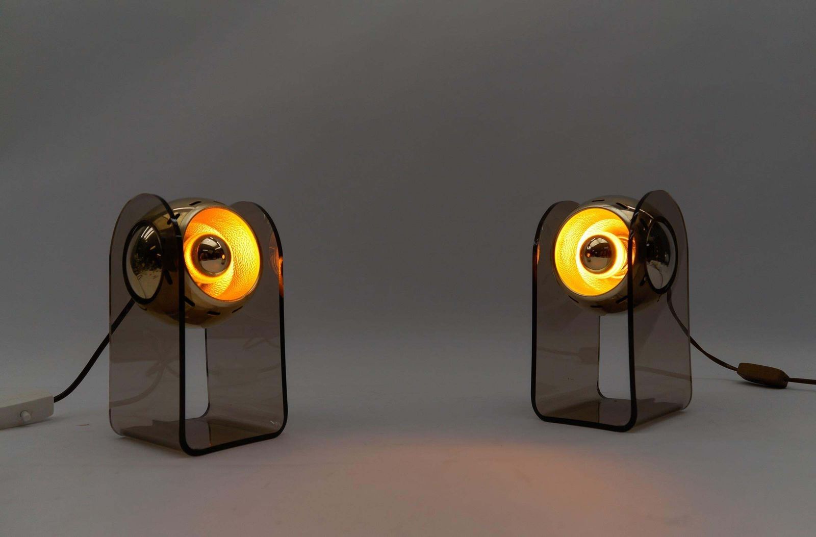 Paar Mid Century Modern Table Lamps In The Style Of Gino Sarfatti, 1960s photo furniture
