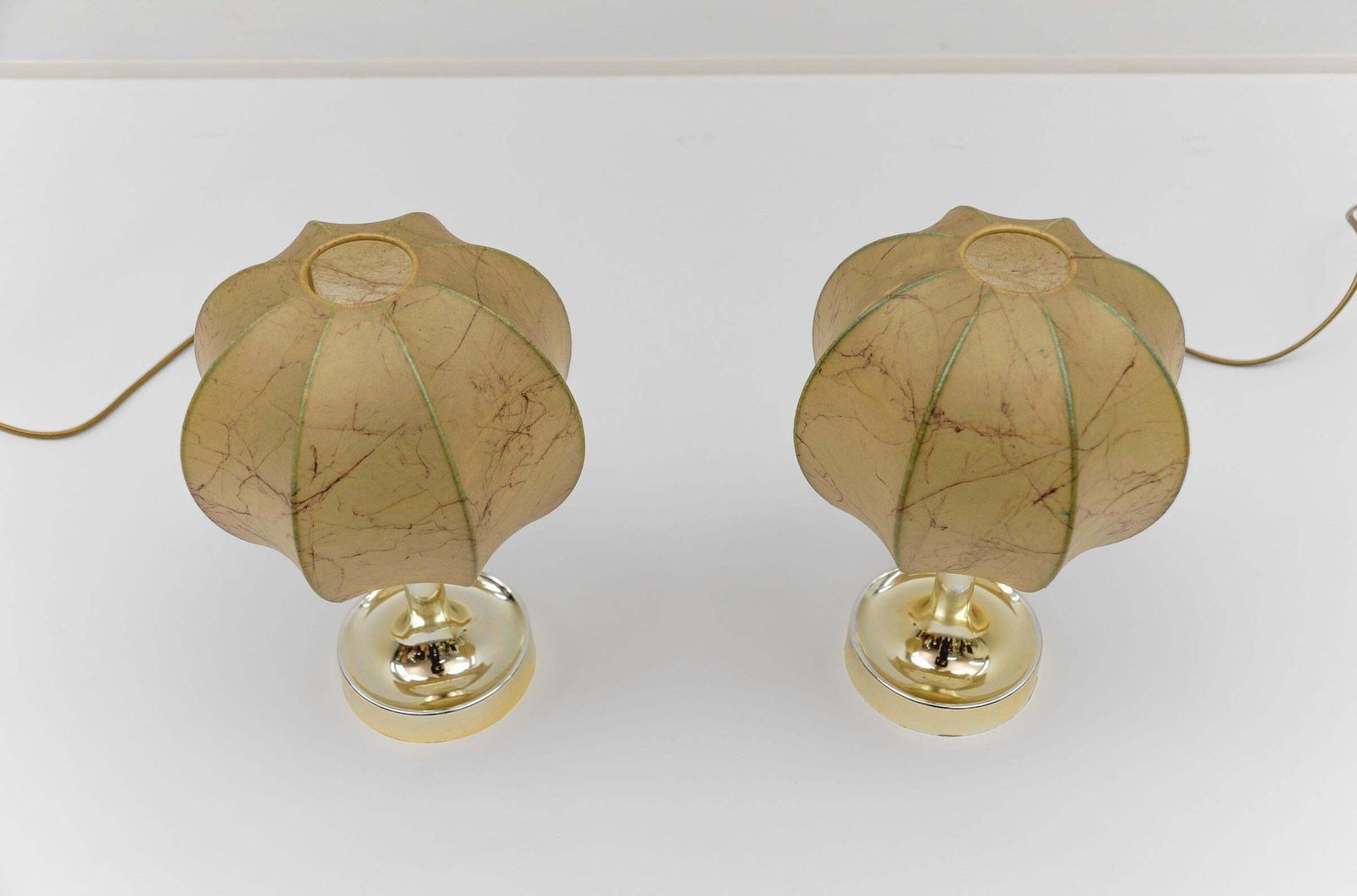 photo furniture Pair Of Mid Century Modern Marbled Cocoon Tulip Table Lamps From Goldkant, 1950s