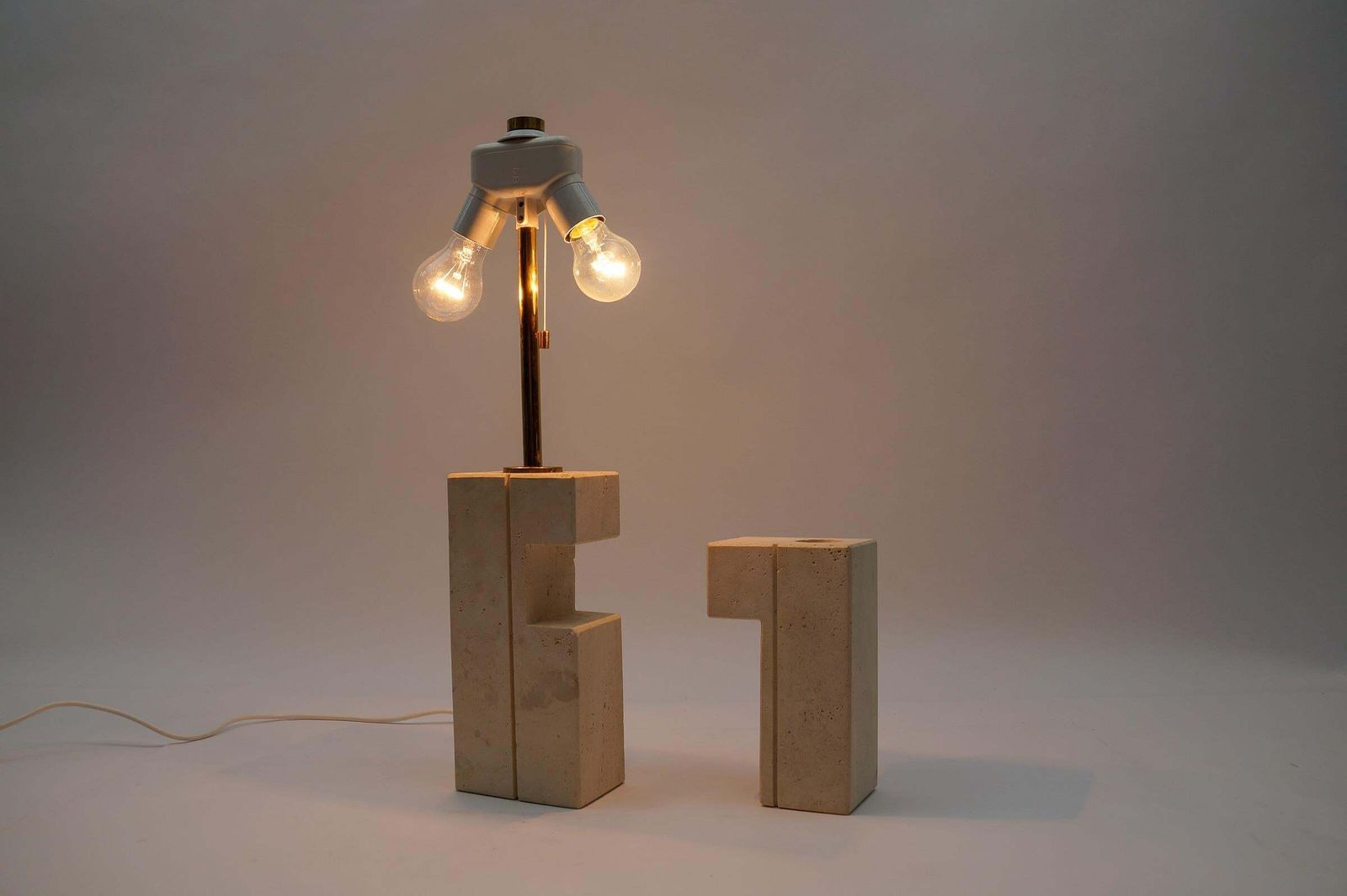 Lovely Travertine Table Lamp By Giuliano Cesari For Nucleo Sormani, 1960s, Italy photo buy