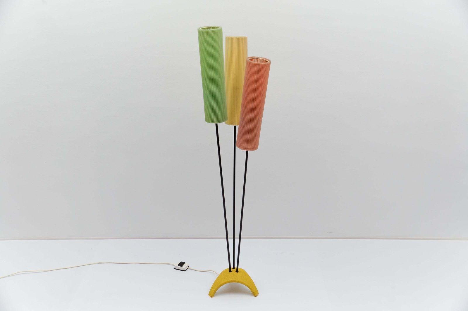 Tripod Floor Lamp With Pleated Blind Lampshade Mid Century Modern, 1960s photo Lighting