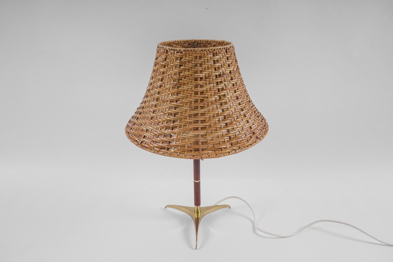 Lovely Mid Century Modern Table Lamp In Brass, Wicker And Teak, 1950s, Austria photo 807.0