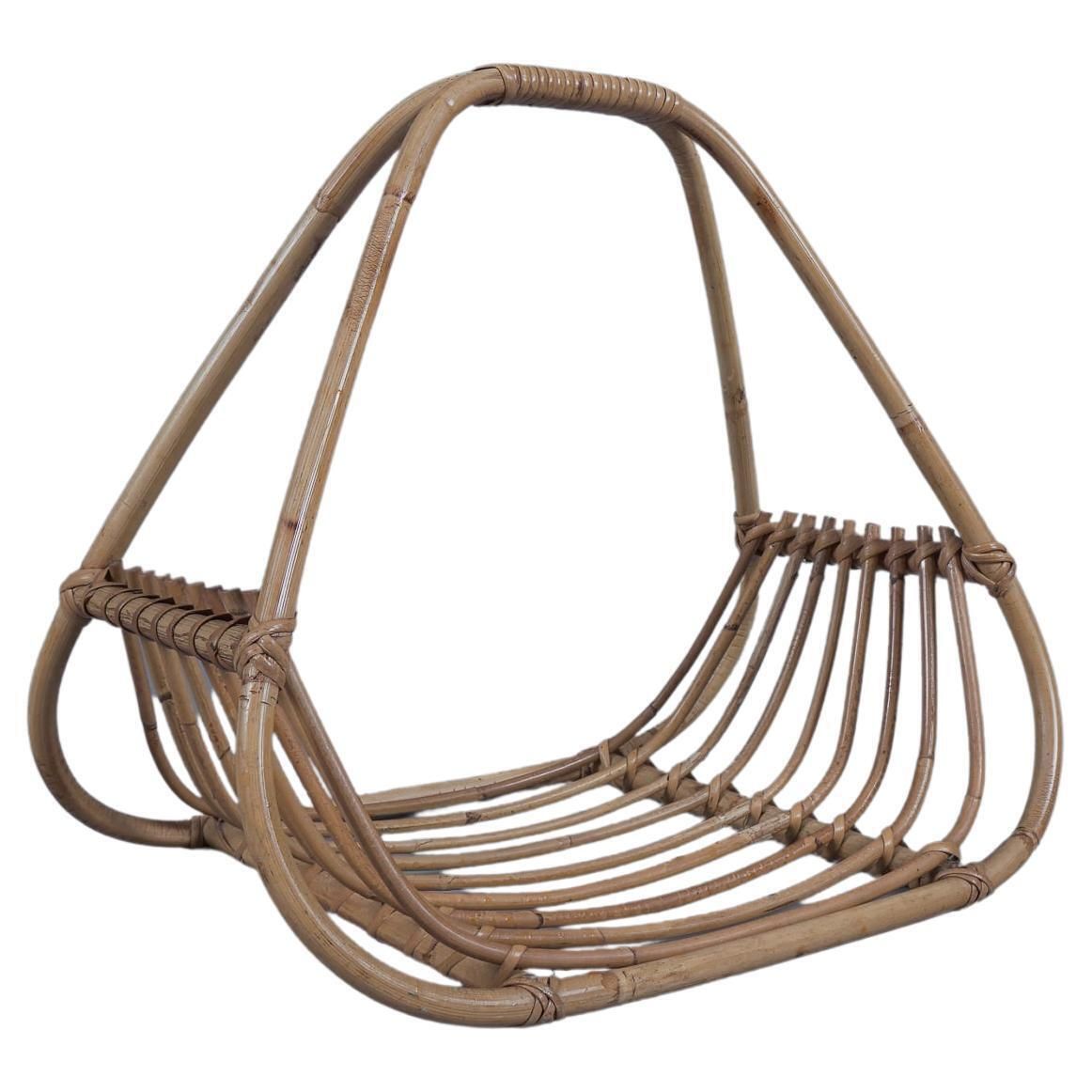 Mid Century Modern Italian Rattan Magazine Rack, 1960s