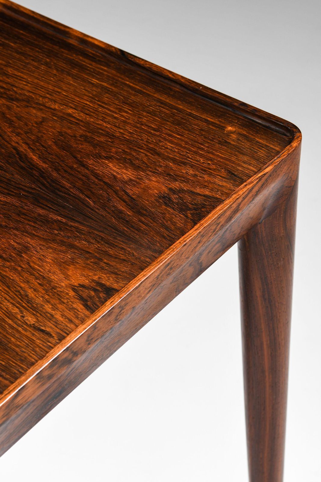 10617.0 Erik Riisager Hansen Desk Produced By Haslev Møbelsnedkeri In Denmark photo