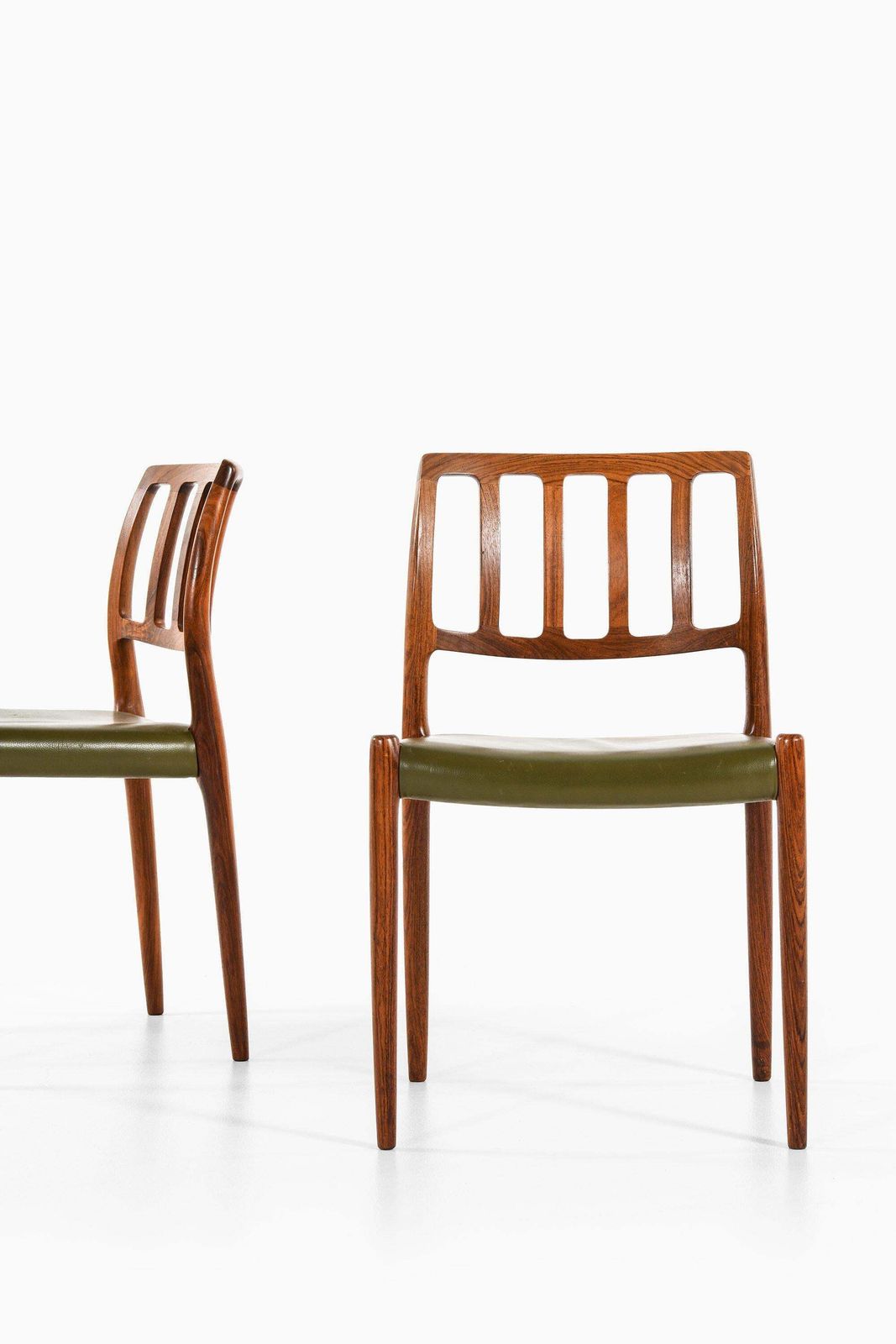 Set Of 8 Dining Chairs In Rosewood And Green Leather By Niels O. Møller, 1970's photo buy