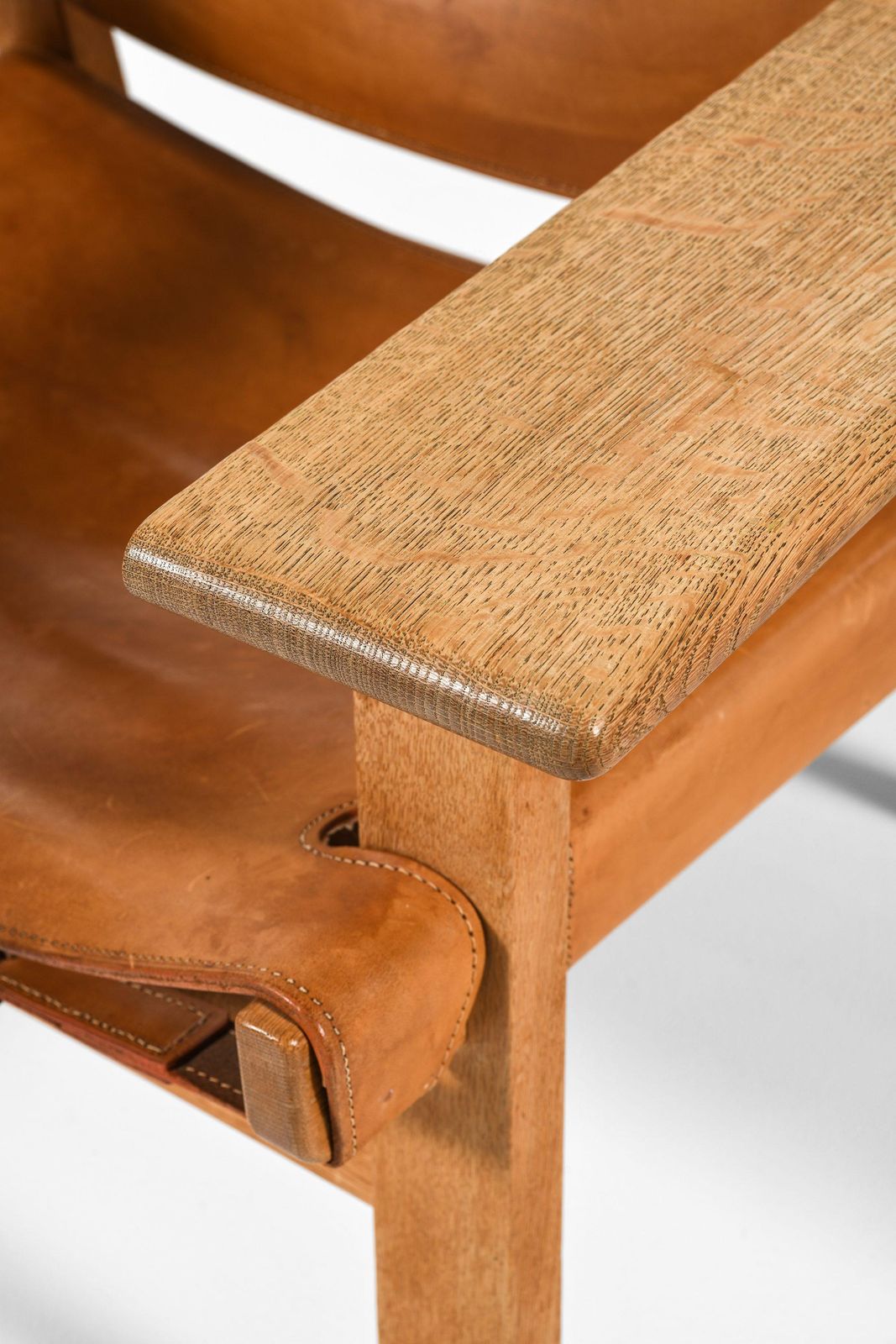 Pair Of Easy Chairs In Oak And Cognac Brown Leather By Børge Mogensen, 1950's photo vinterior