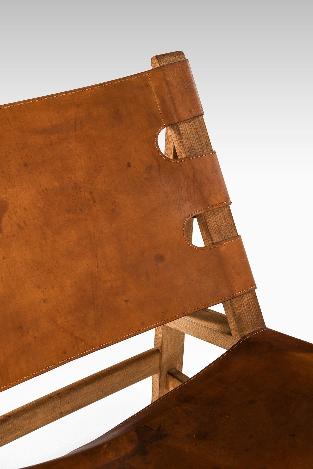 photo for sale Pair Of Easy Chairs In Oak And Natural Grain Leather By Børge Mogensen, 1960's
