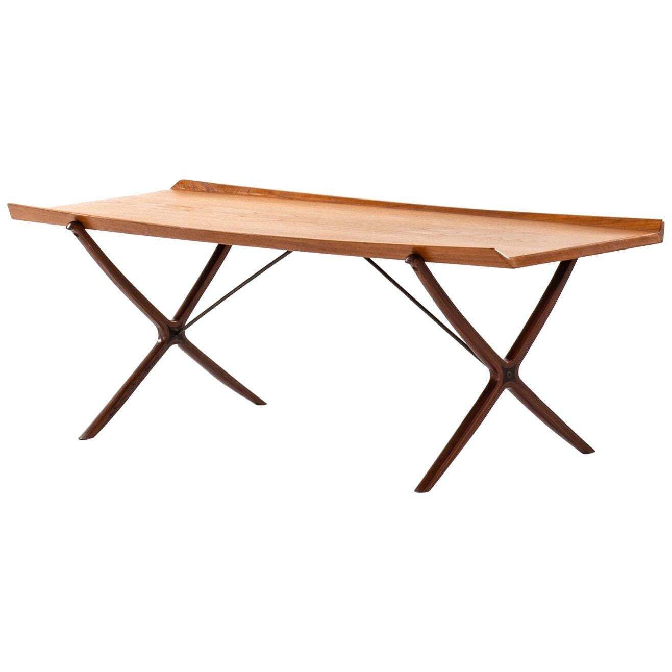 Peter Hvidt & Orla Mølgaard Nielsen Coffee Table 6743 / X Table By Fritz Hansen