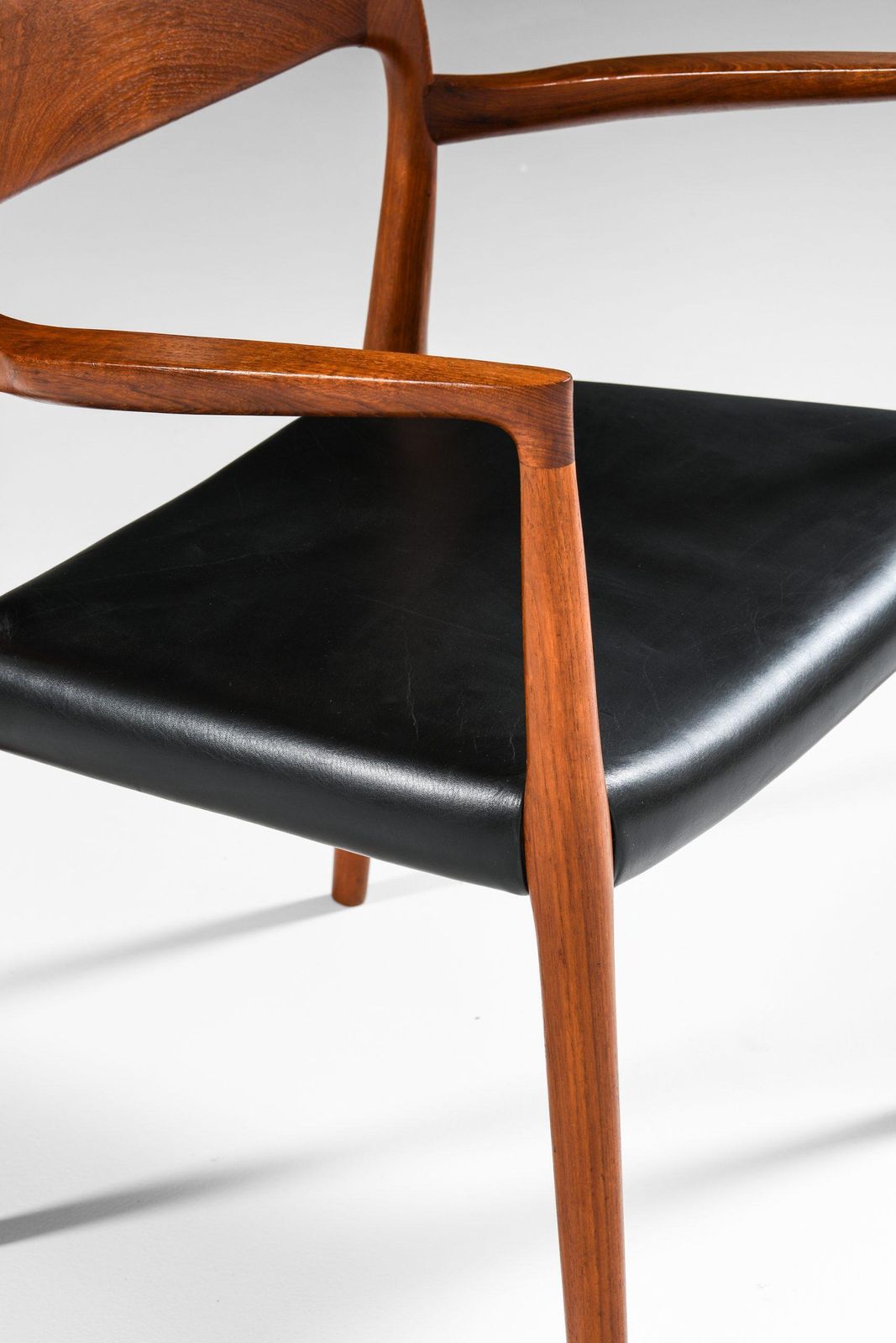photo furniture Niels Otto Møller Armchair Model 57 By J.L Møllers Møbelfabrik In Denmark