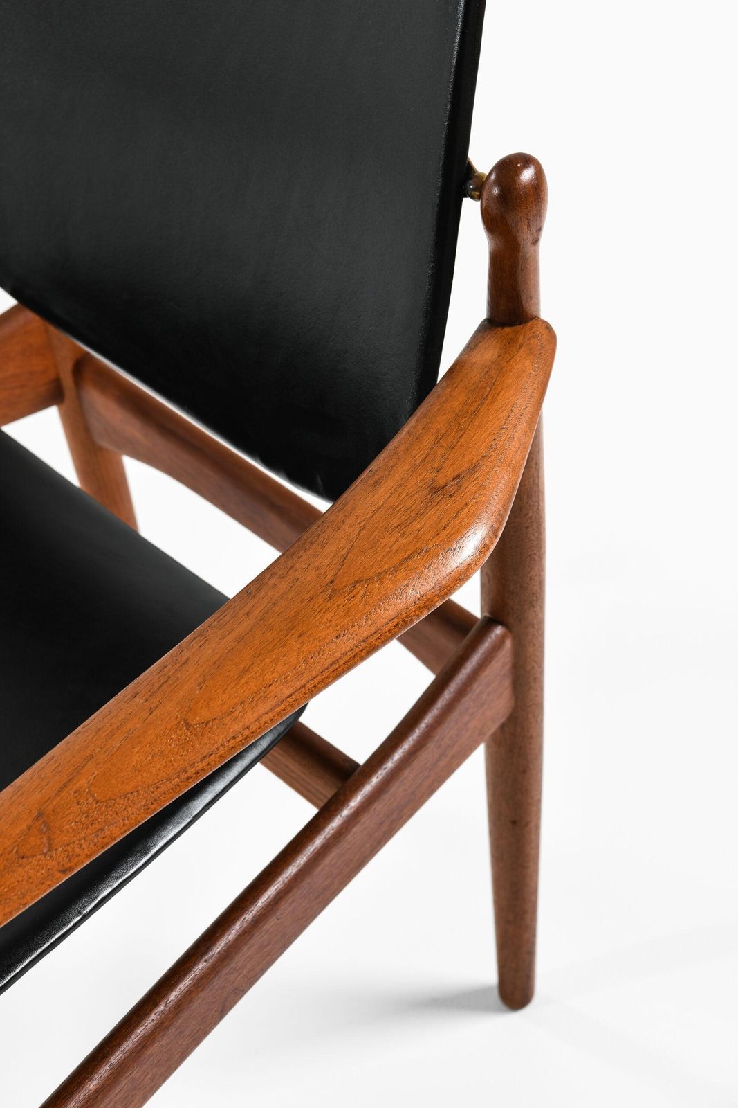 Arne Vodder Armchair Model Fd184/L Produced By France & Daverkosen In Denmark photo for sale