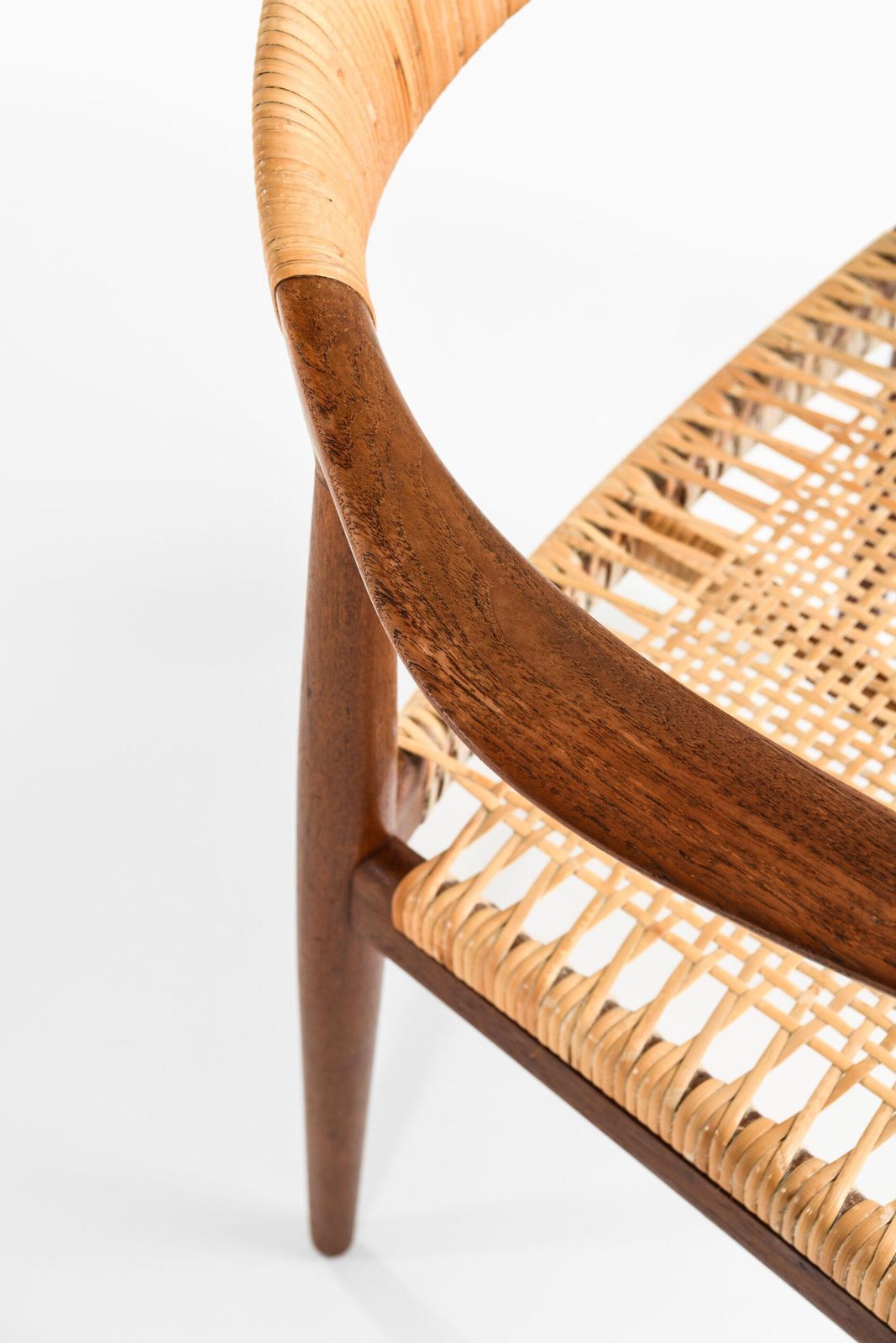 Hans Wegner Armchair Model Jh 501 / The Chair By Johannes Hansen In Denmark photo vintage