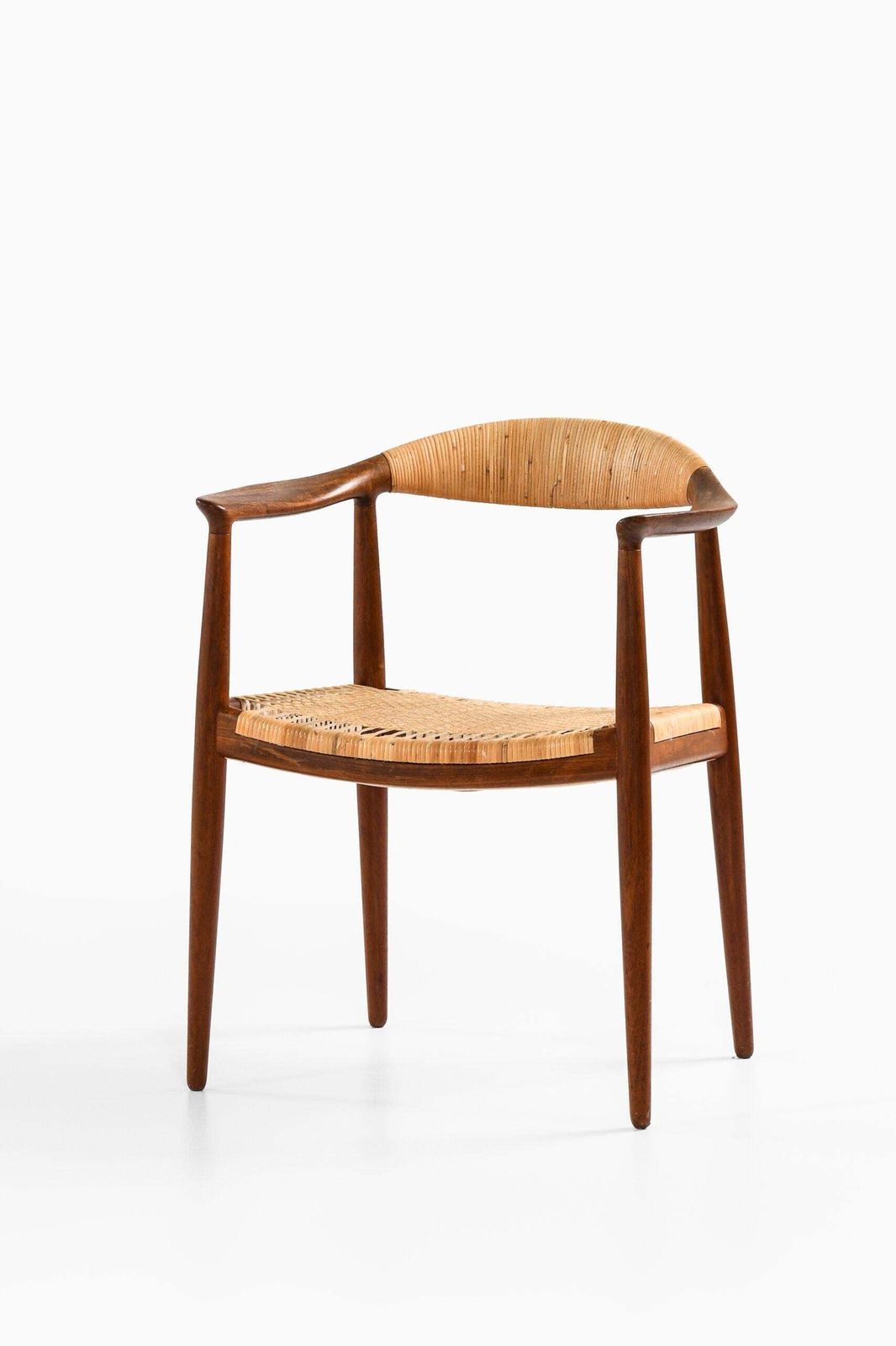 6370.0 Hans Wegner Armchair Model Jh 501 / The Chair By Johannes Hansen In Denmark photo