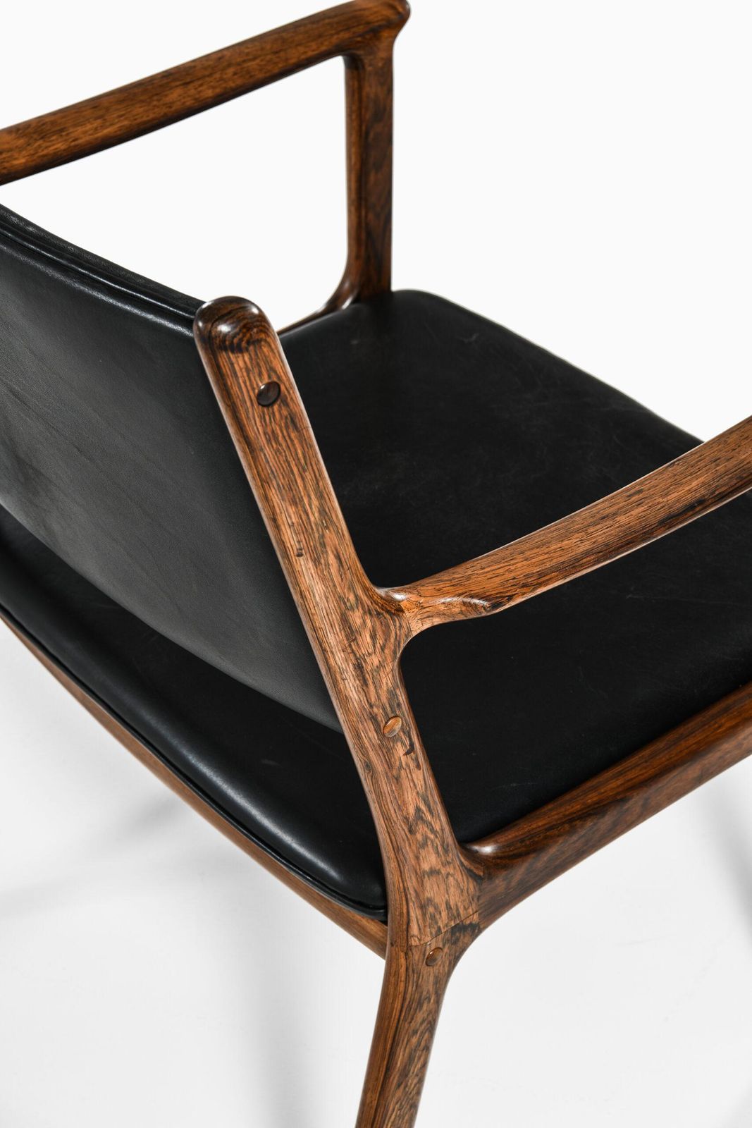 Ole Wanscher Armchairs Model Pj412 Produced By P. Jeppesens Møbelfabrik photo buy