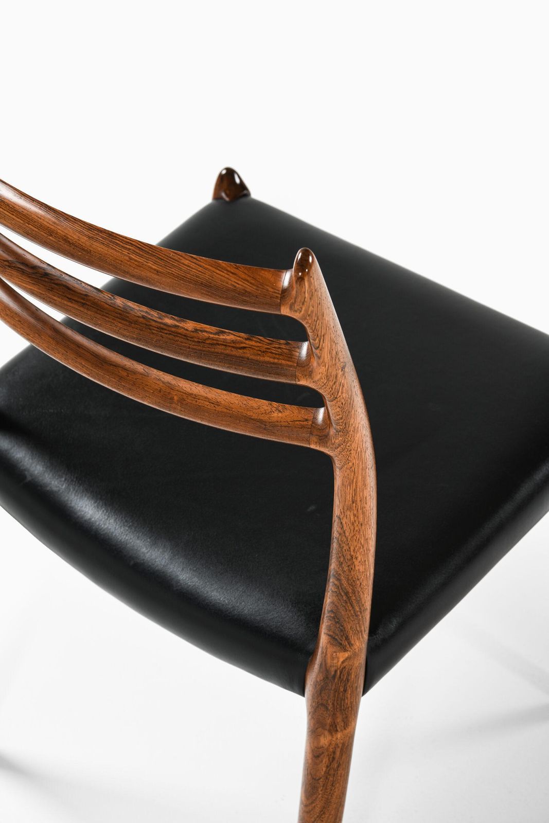 photo furniture Niels O. Møller Dining Chairs Model 78 Produced By J.L Møllers Møbelfabrik