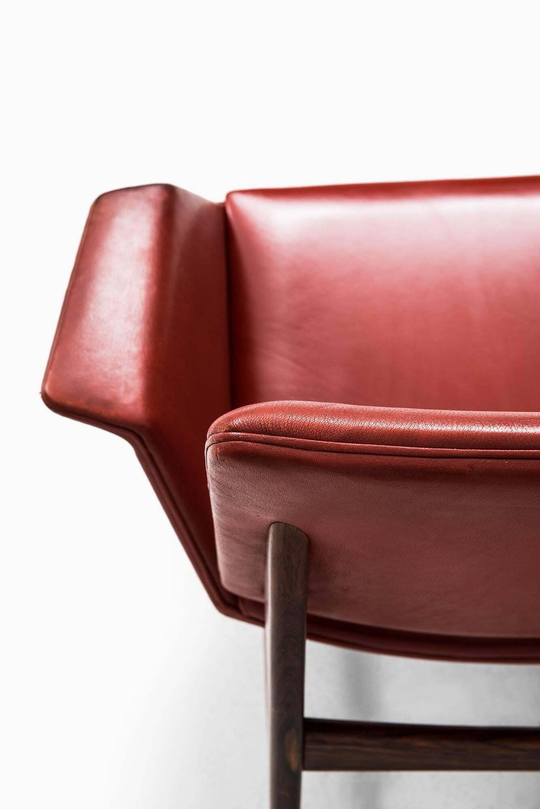Illum Wikkelsø Easy Chair Model 451 By Aarhus Polstrermøbelfabrik In Denmark photo for sale