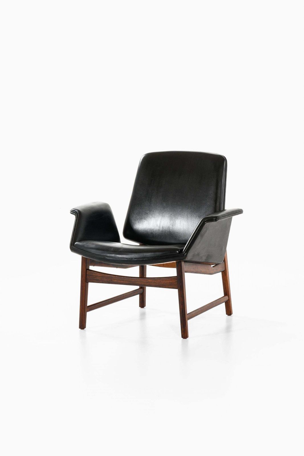 Illum Wikkelsø Easy Chair Model 451 By Aarhus Polstrermøbelfabrik In Denmark photo for sale