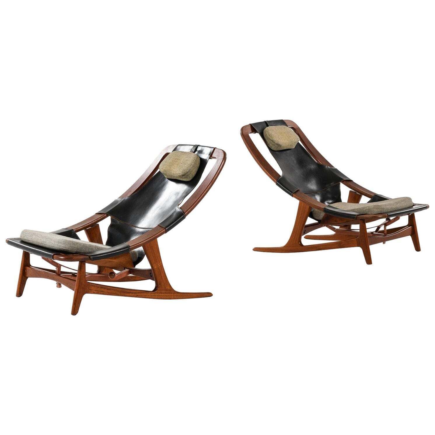 Arne Tidemand Ruud Lounge Chairs Model 'Holmenkollen' Produced By Norcraft