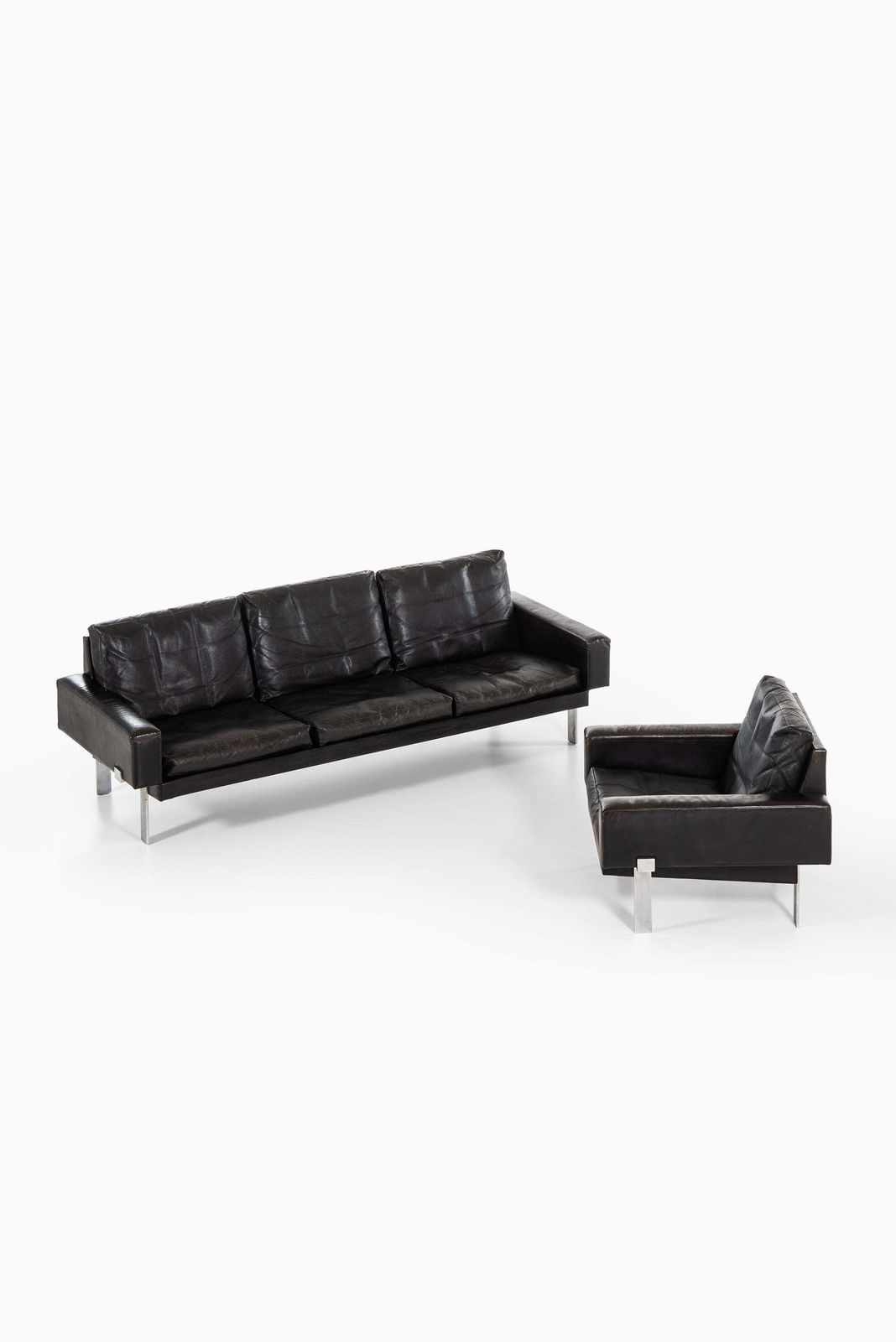 photo furniture Illum Wikkelsø Sofa Produced By Michael Laursen In Denmark