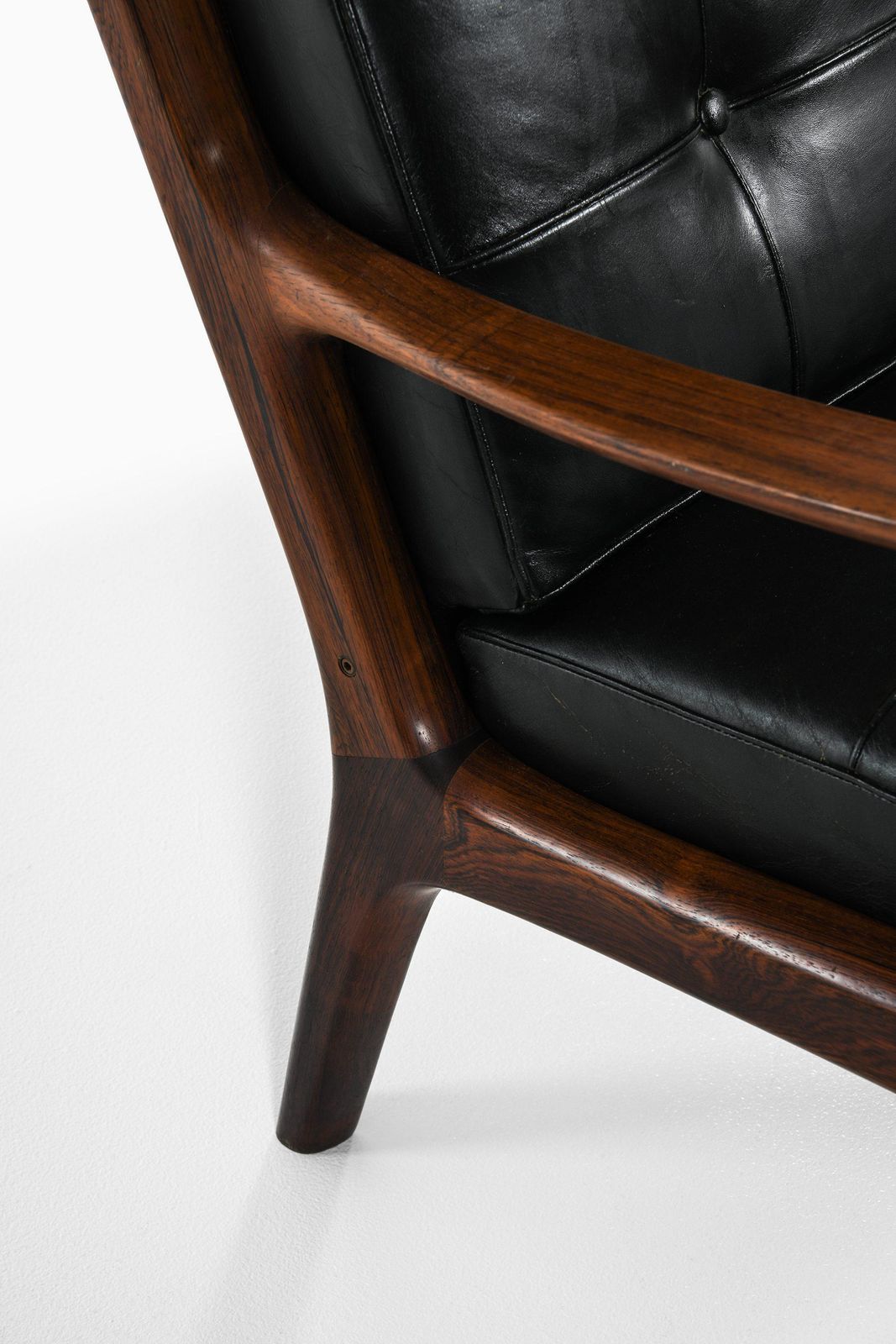 Sofa In Rosewood And Original Black Leather By Ole Wanscher, 1951 photo vinterior