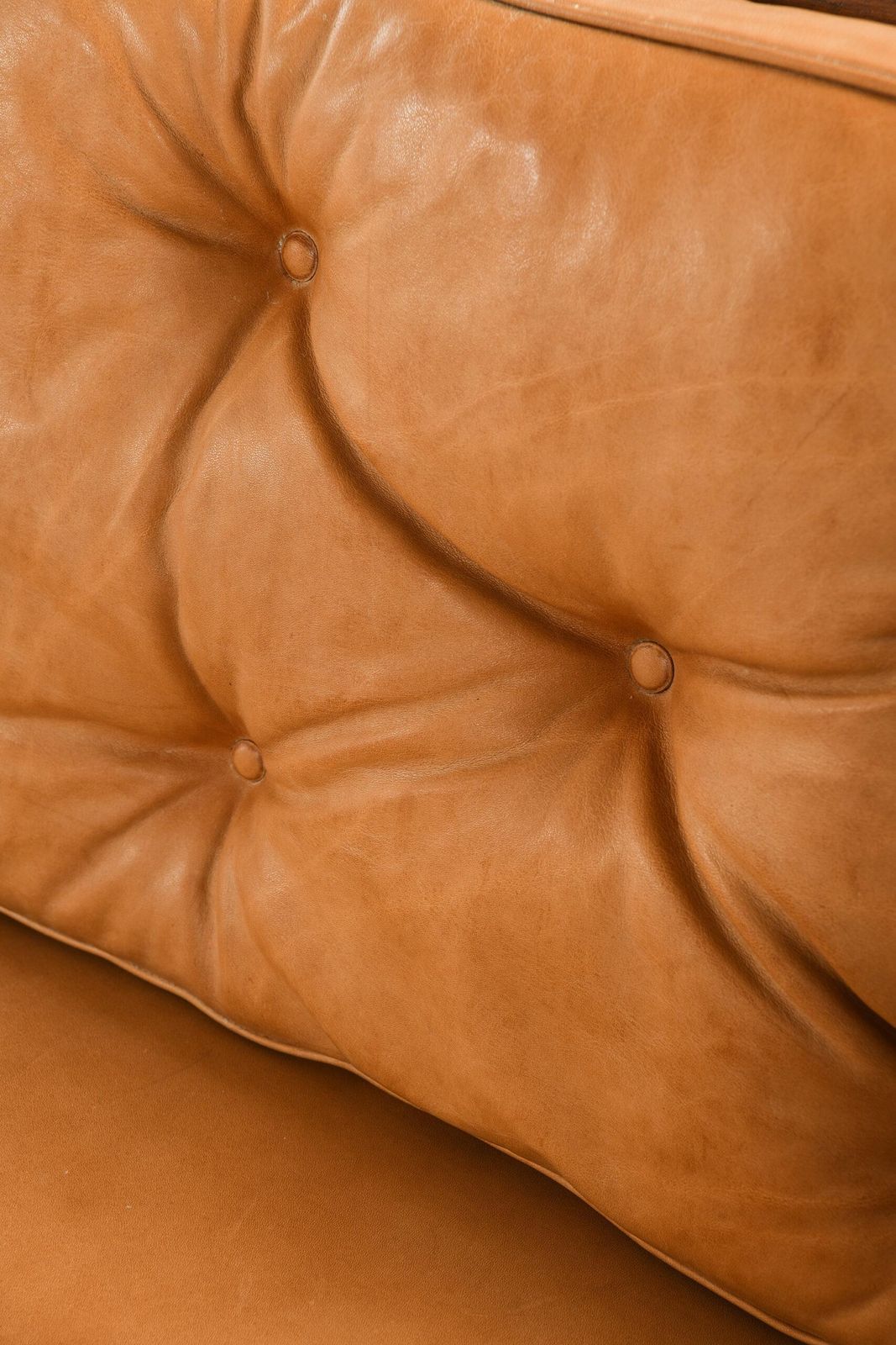 80687.0 Arne Jacobsen Sofa Produced By Cabinetmaker Otto Meyer In Denmark photo