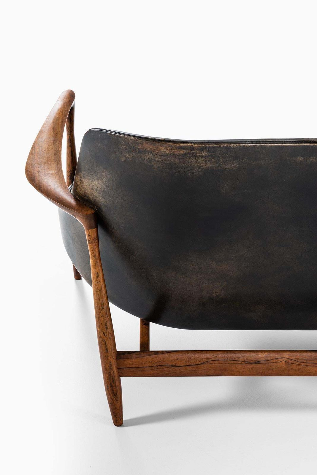 photo buy Ib Kofod Larsen Elizabeth Sofa By Christensen & Larsen In Denmark