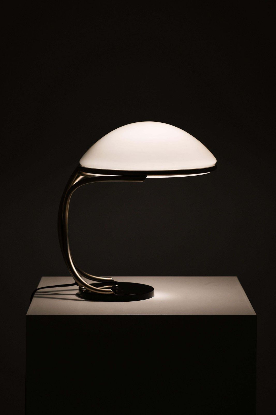 Rare Art Deco Table Lamp In Glass And Pewter, 1930's photo Lighting