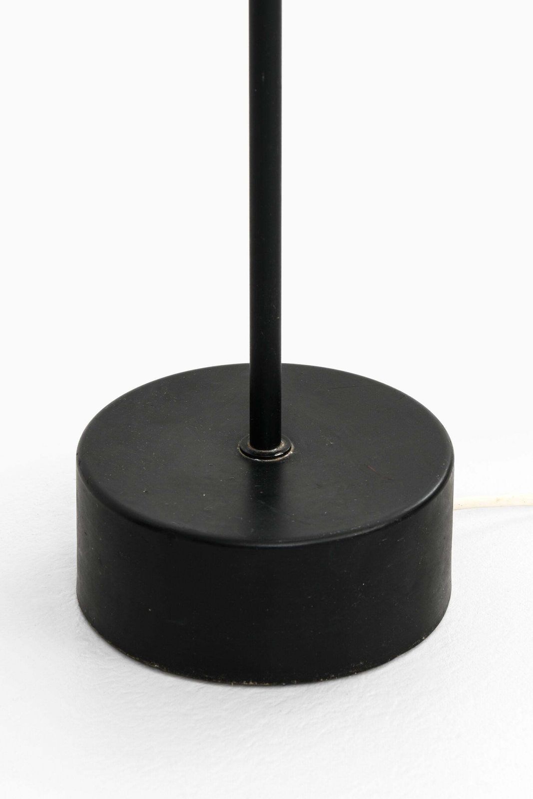 Hans Agne Jakobsson Floor Lamps S 1871 By Hans Agne Jakobsson Ab In Markaryd photo furniture