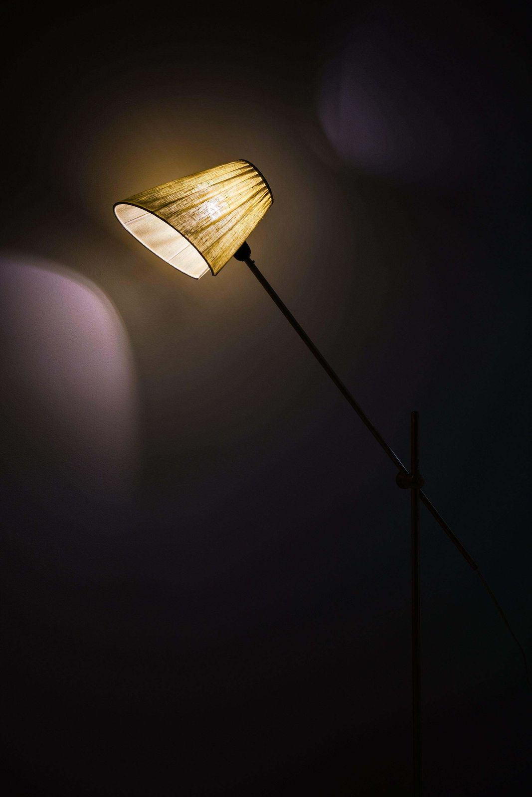 Floor Lamp In Brass And Fabric Attributed To Hans Bergström, 1950's photo vinterior