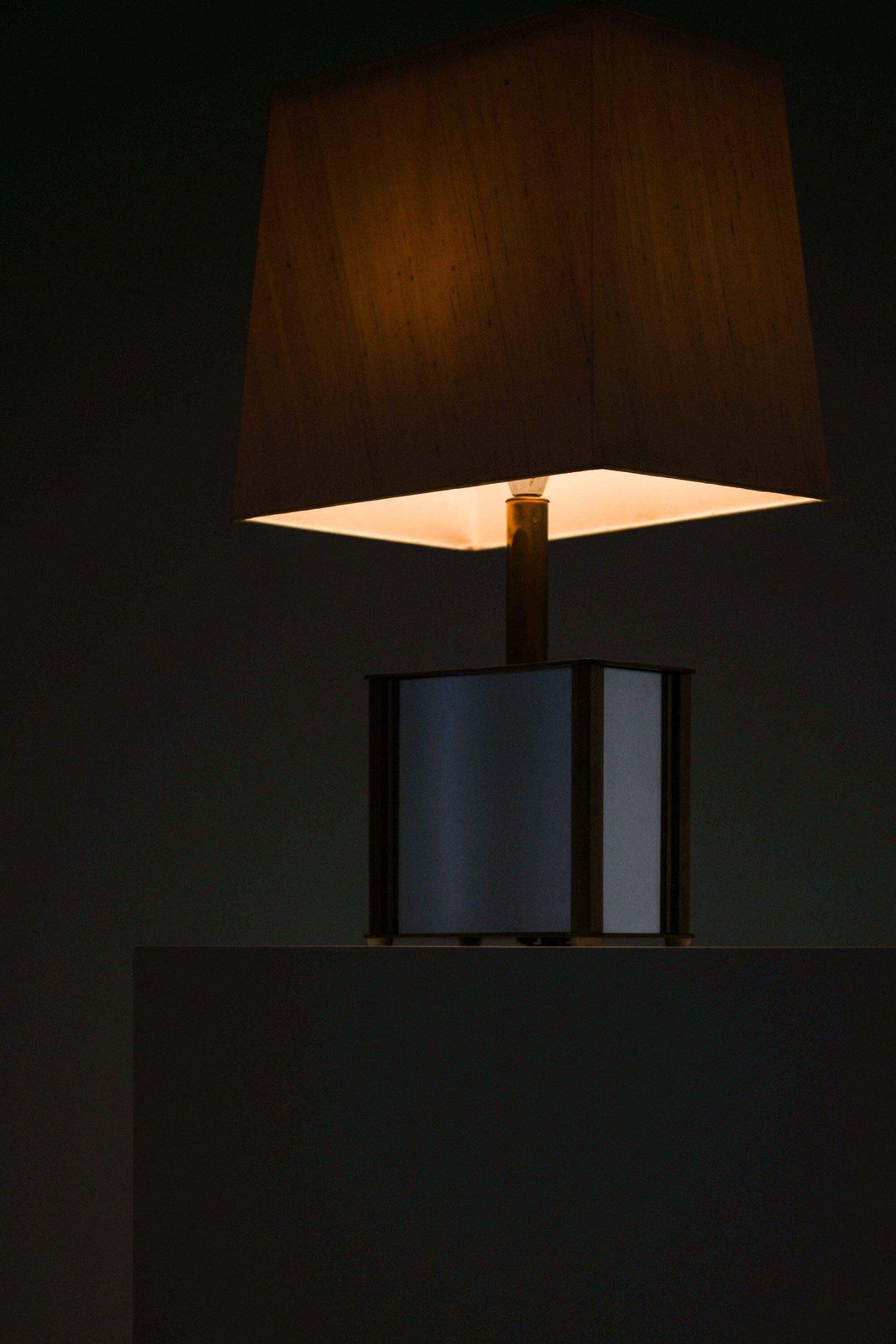 photo furniture Pair Of Bergboms Table Lamps In Brass, Mirrored Glass And Silk Shades, 1970's