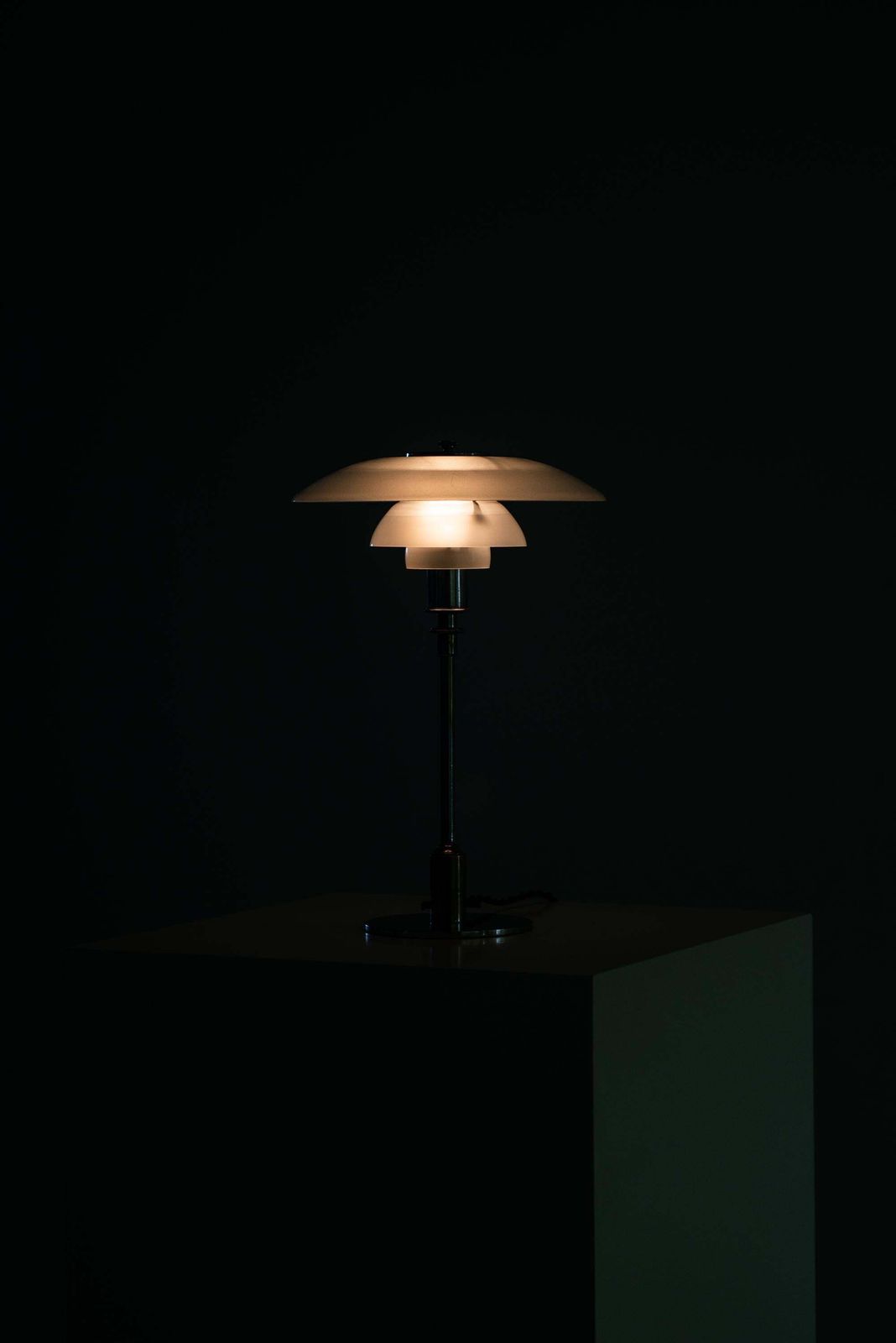 Lighting Poul Henningsen Early Table Lamp Model Ph 3/2 By Louis Poulsen In Denmark photo