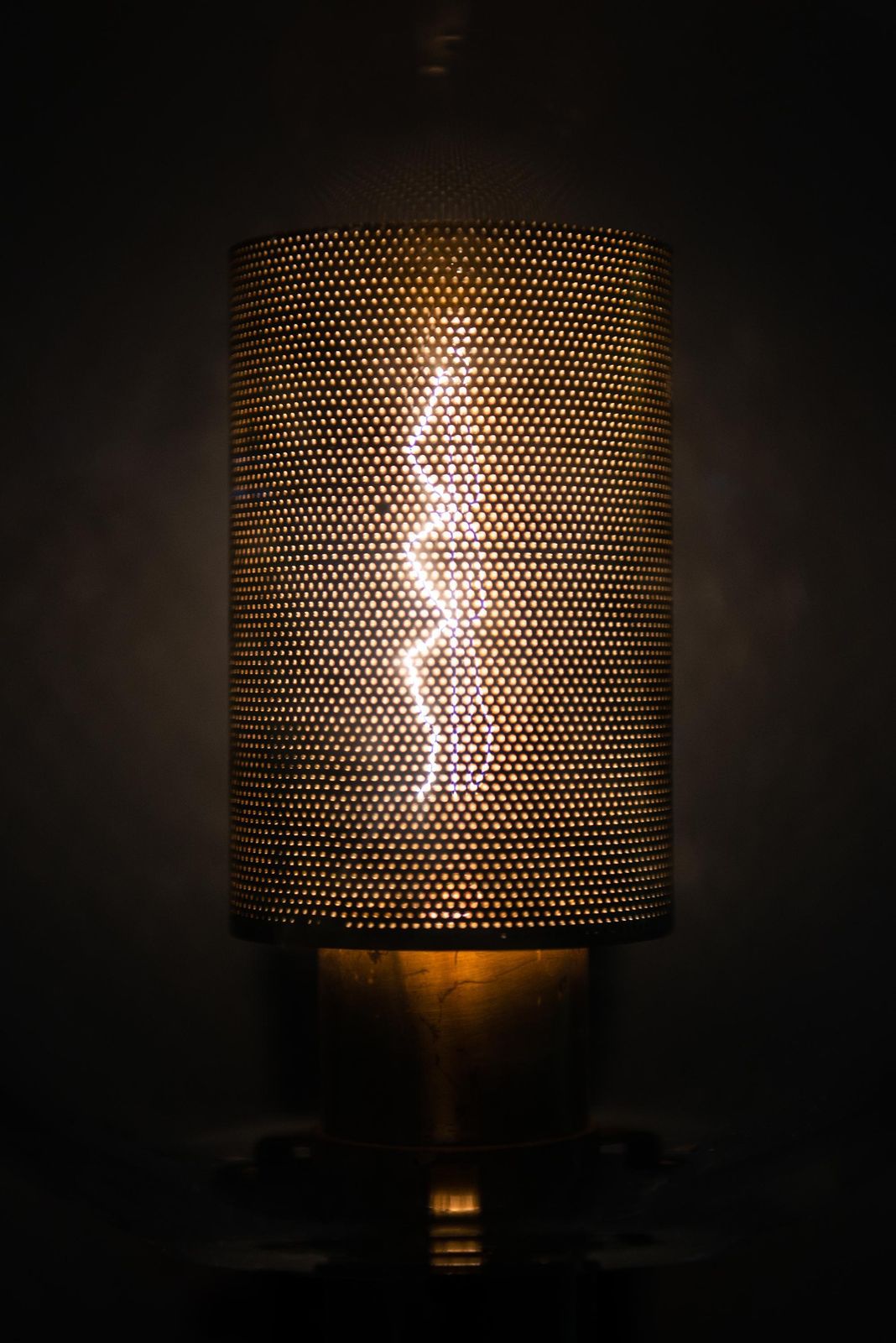Hans Agne Jakobsson Early Wall Lamps Model V 80 By Hans Agne Jakobsson In Sweden photo vinterior